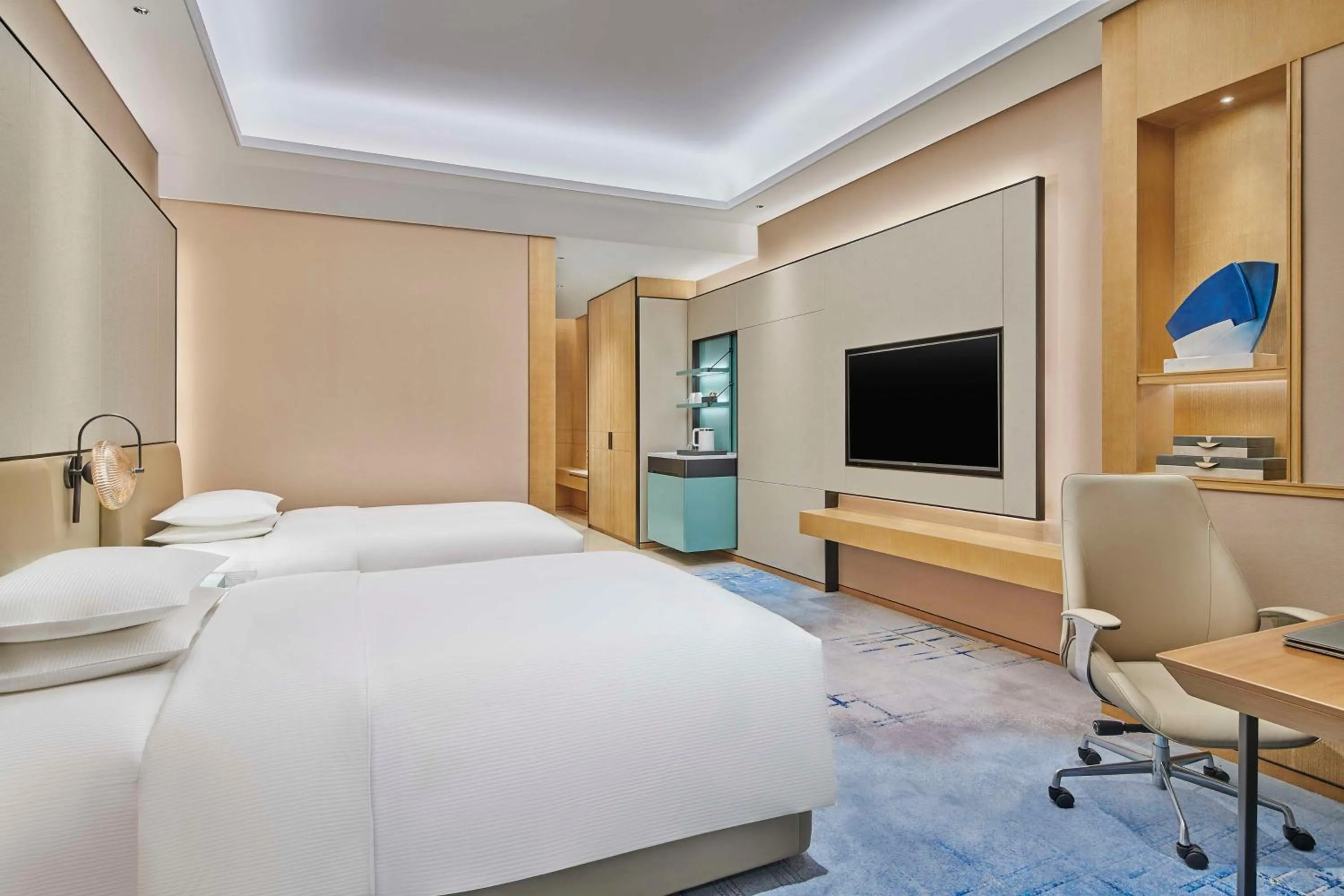 Deluxe Twin Room in Doubletree By Hilton Suzhou Wuzhong