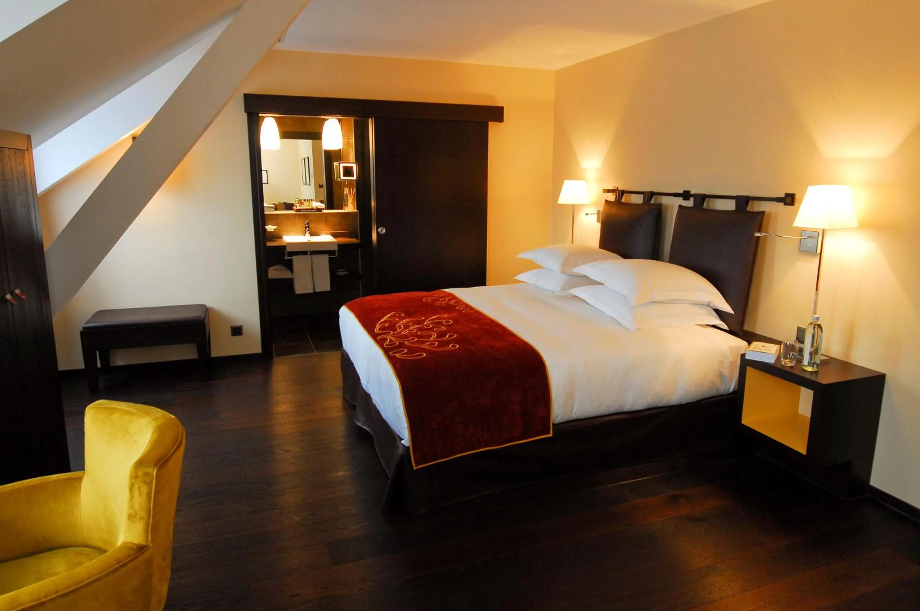 Junior Suite in Eastwest Hôtel by Malone