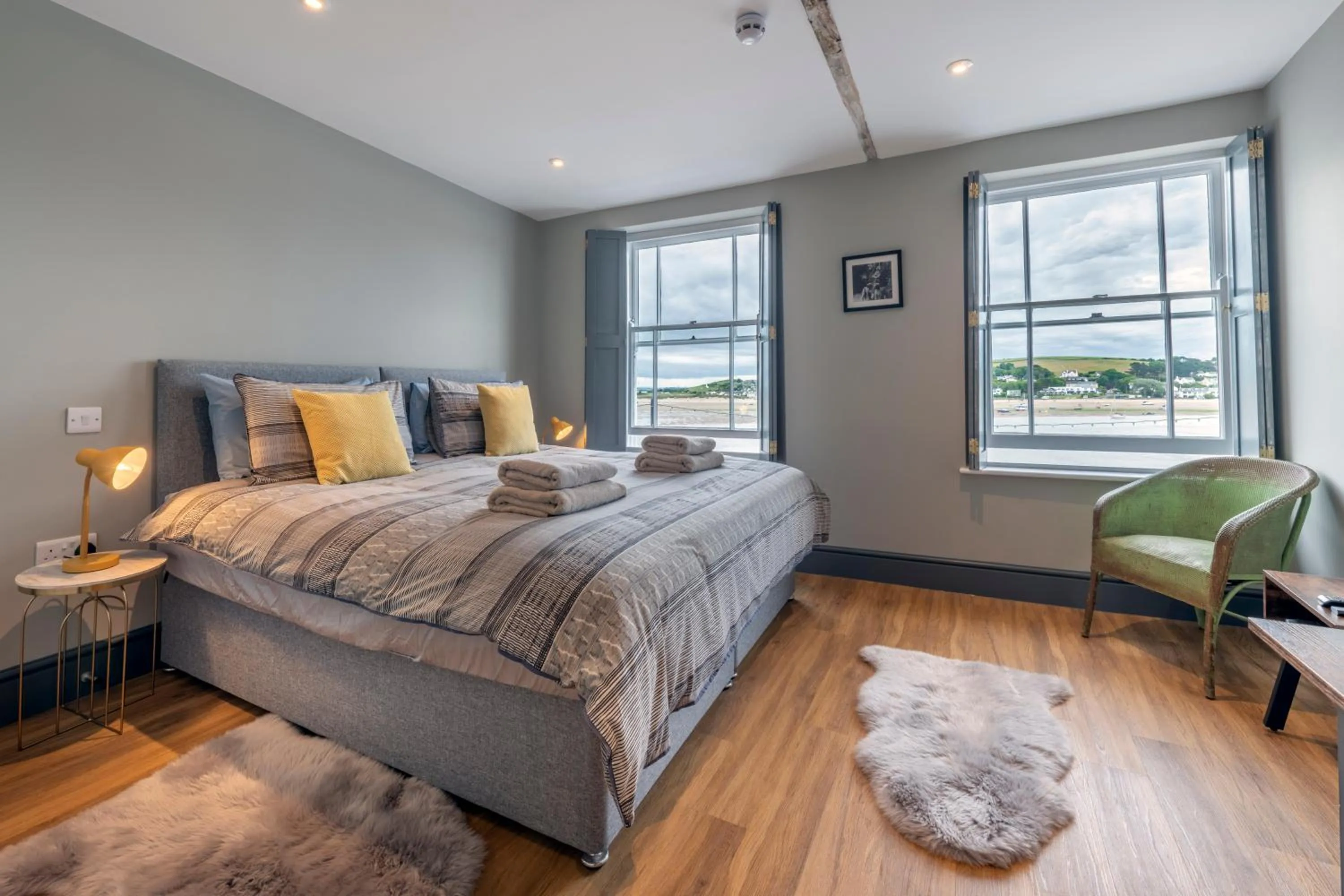 Superior King Room in Sailors Rest