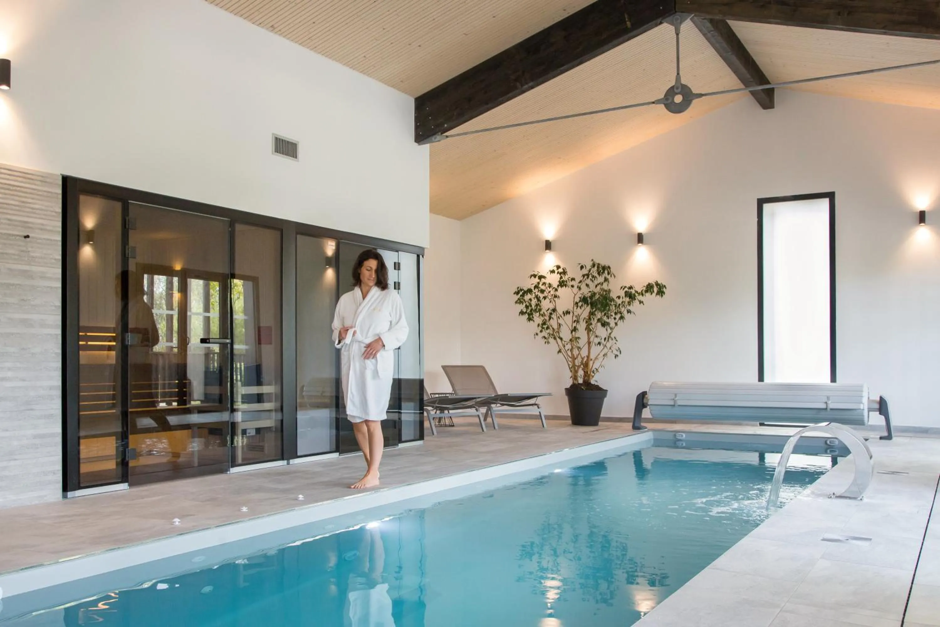 Double Room in Logis Hôtel Restaurant Château Bellevue