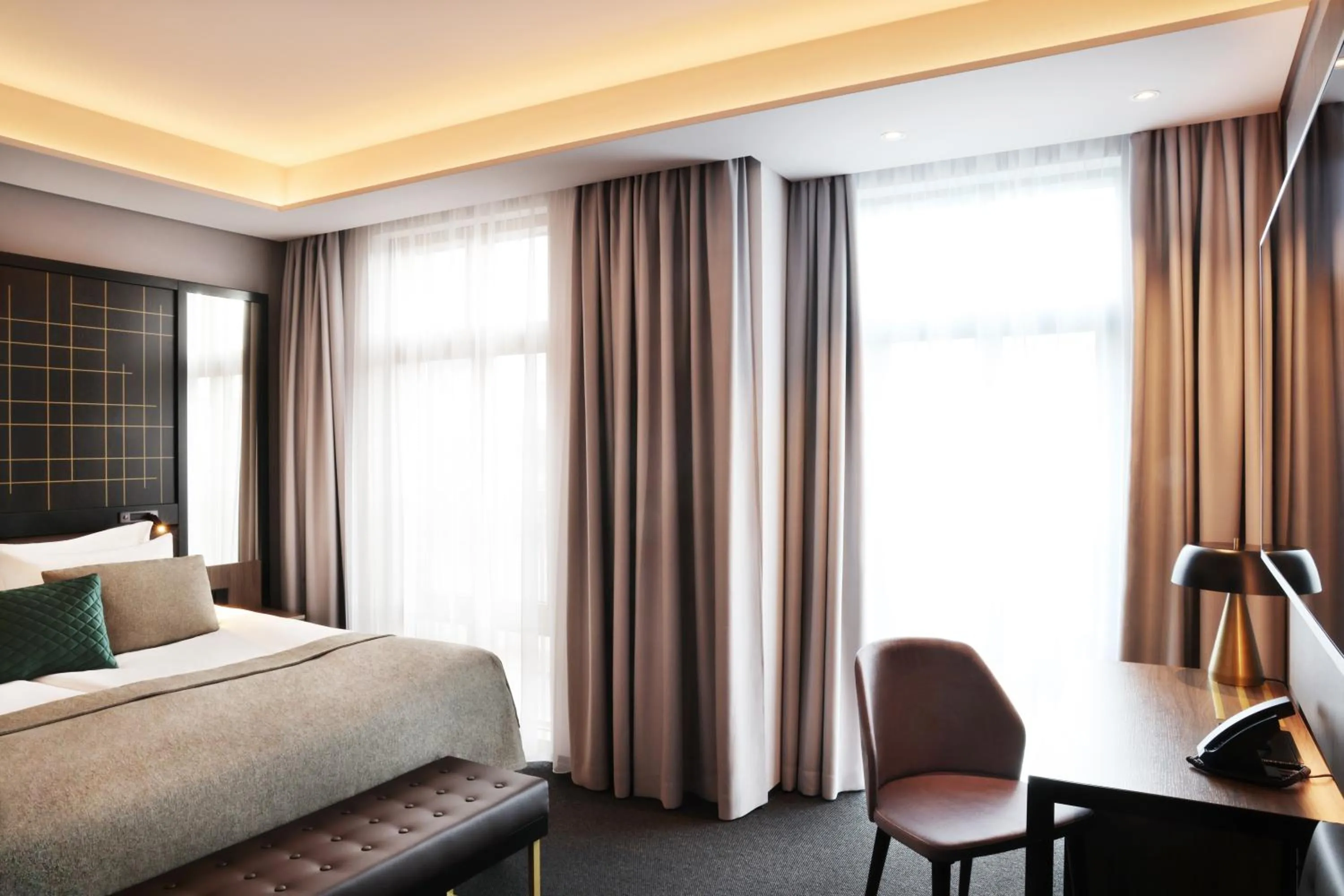 Superior Double Room in Hotel Reykjavík Saga