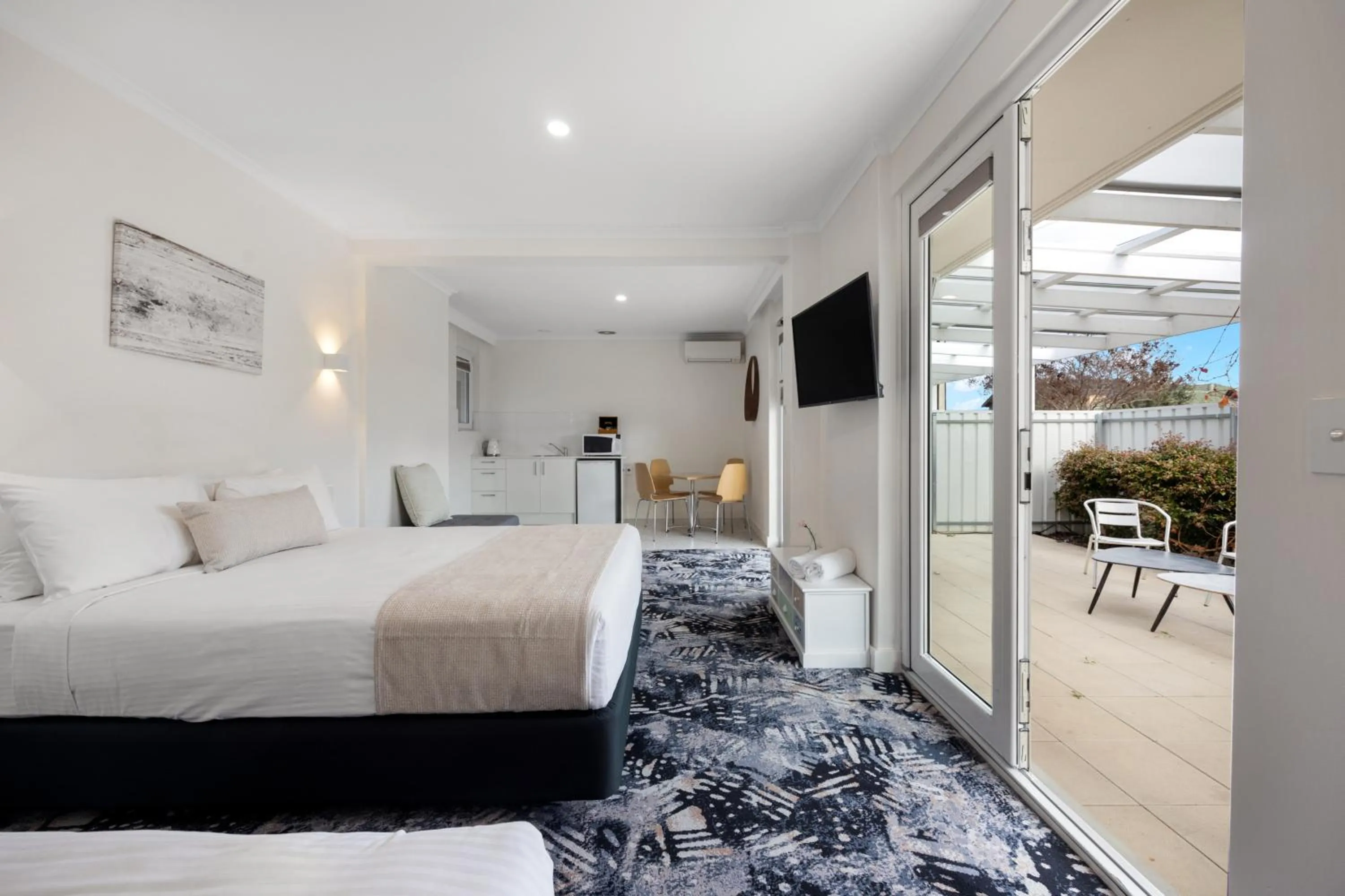 Family Room with Terrace in Best Western Adelaide Airport