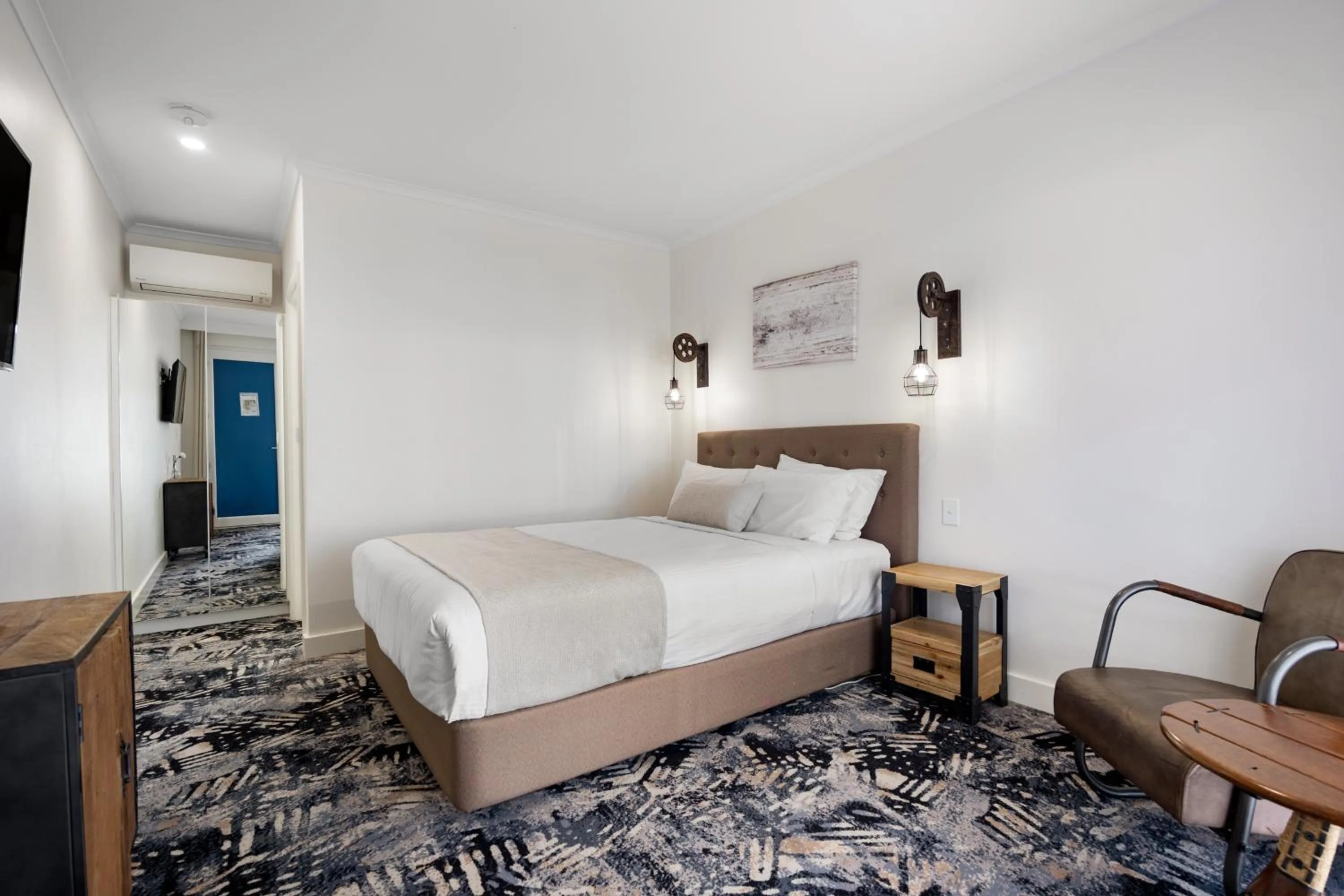 Queen Room in Best Western Adelaide Airport