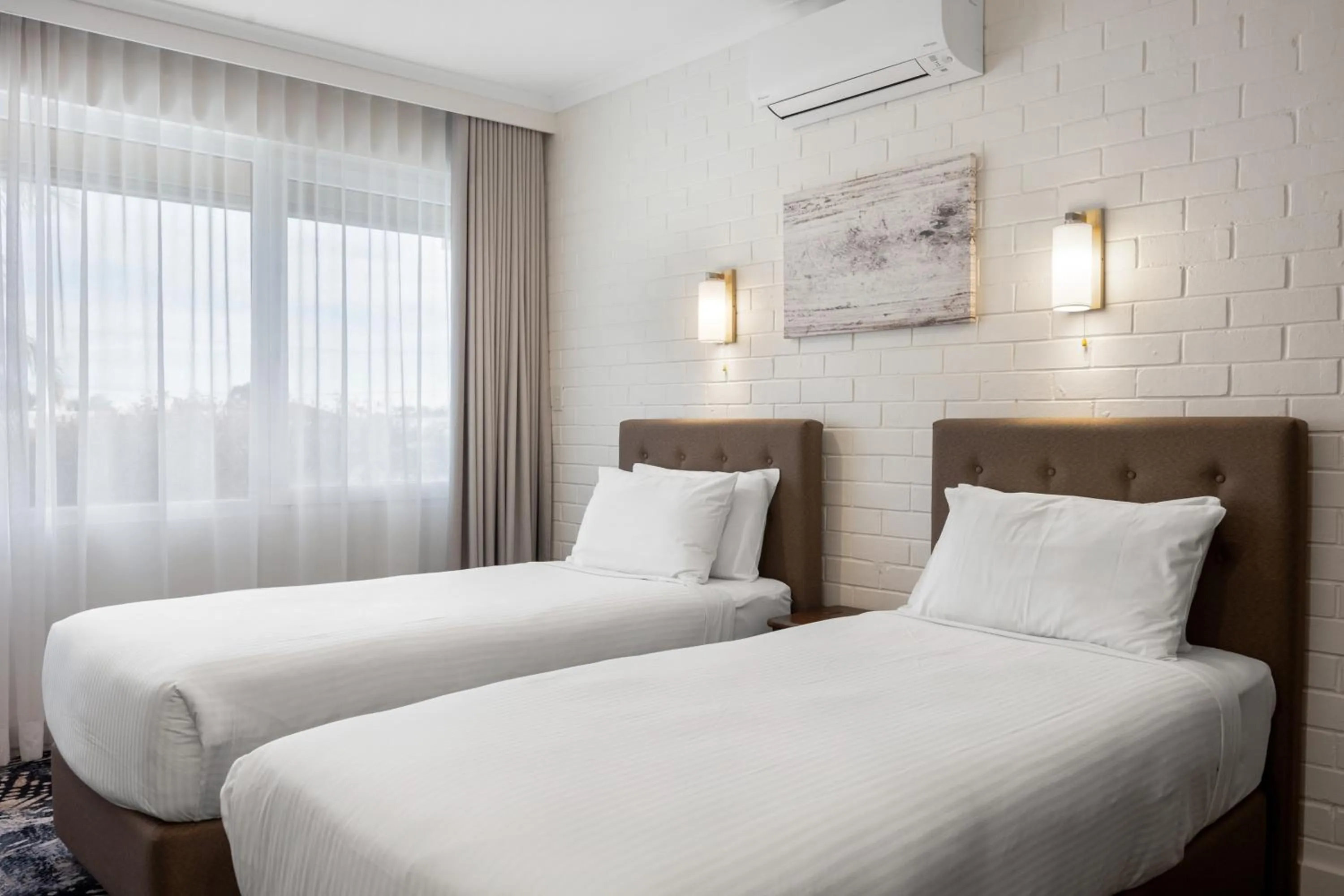 Deluxe Twin Room in Best Western Adelaide Airport