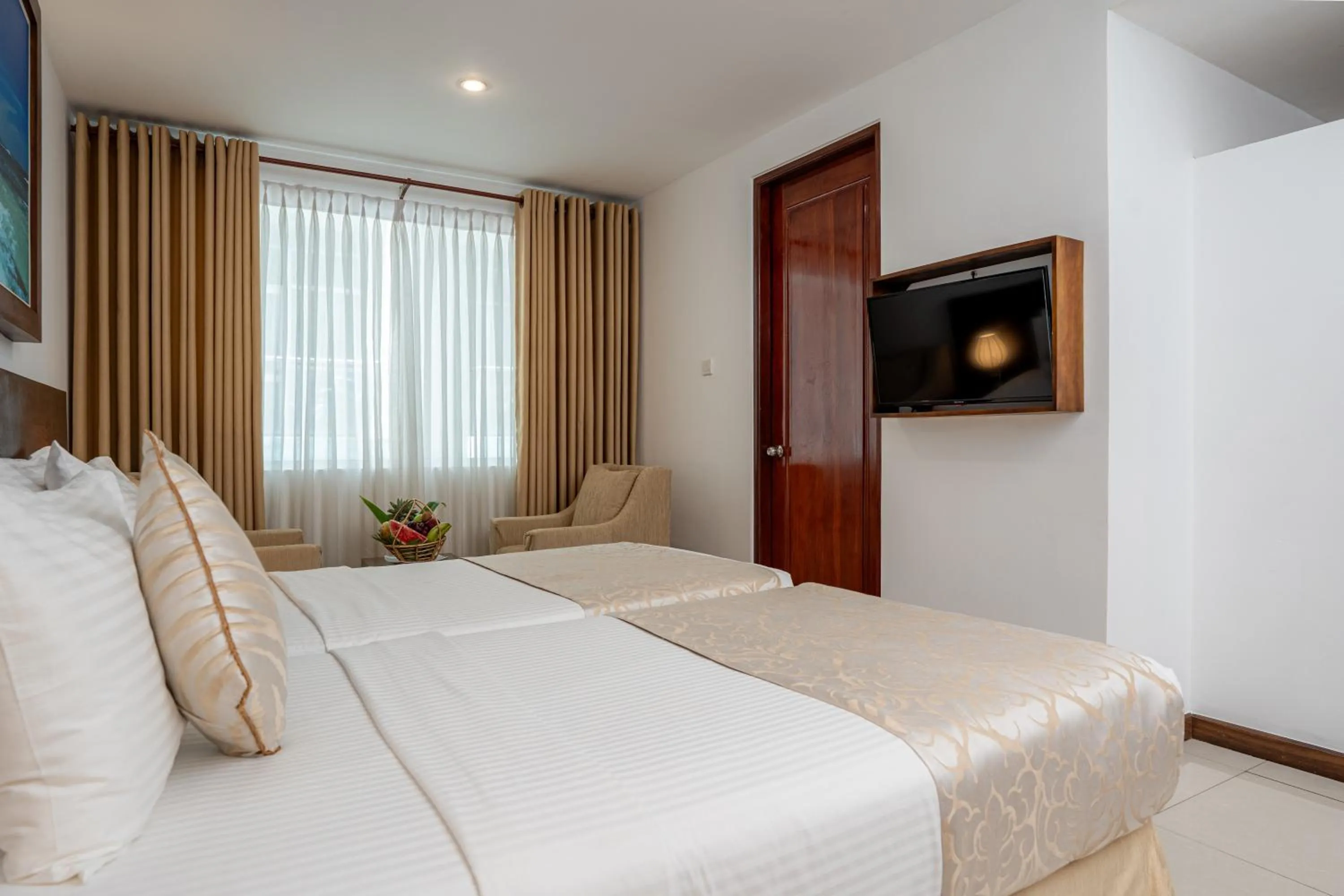 Standard Double Room - single occupancy in Mirage Colombo