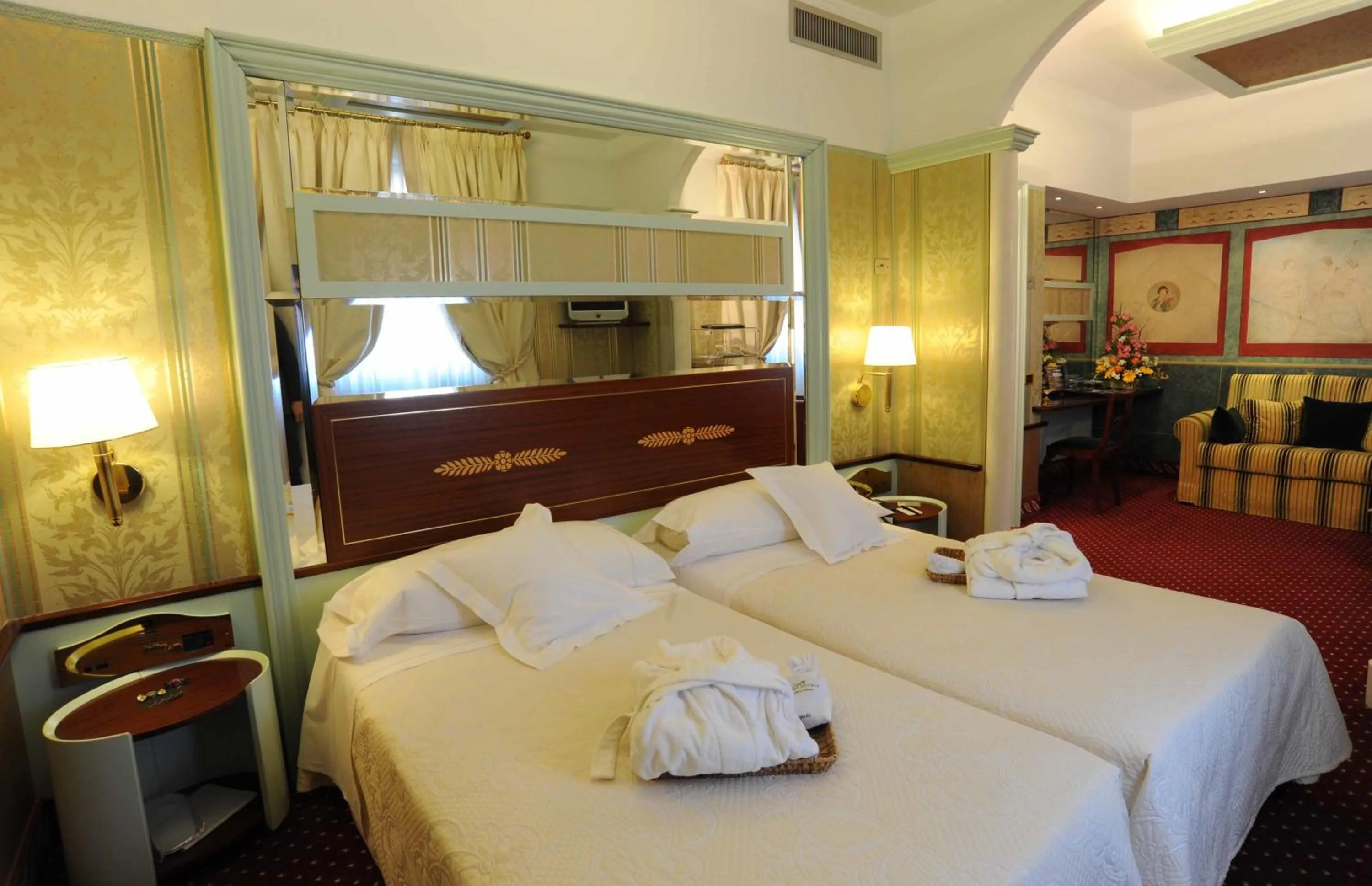 Spacious Triple in c-hotels Rubens