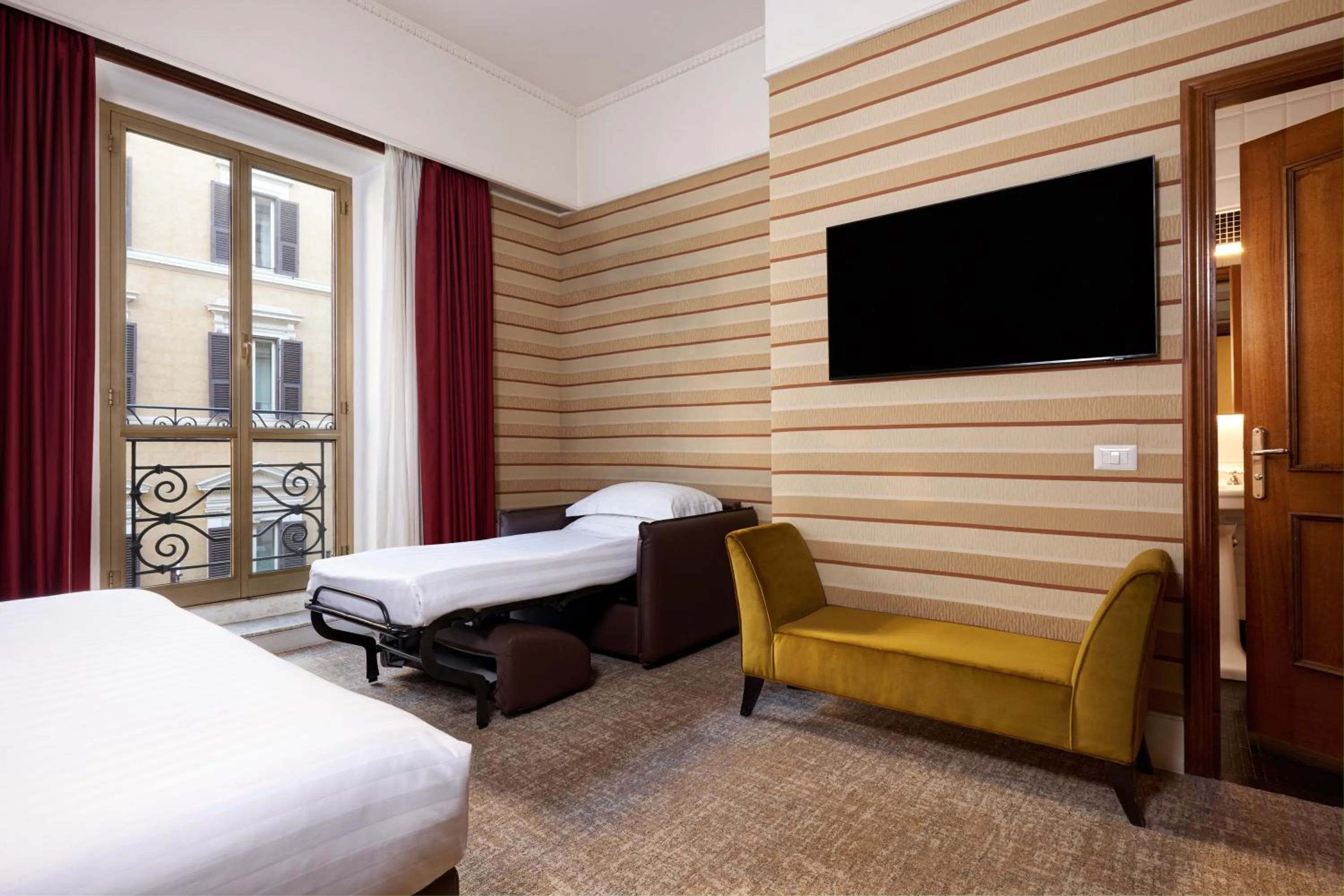 Triple Room in Hotel Mascagni