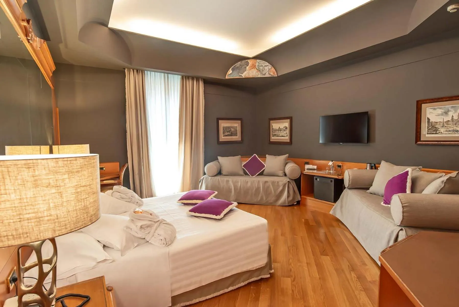 Triple Room in Hotel Isa