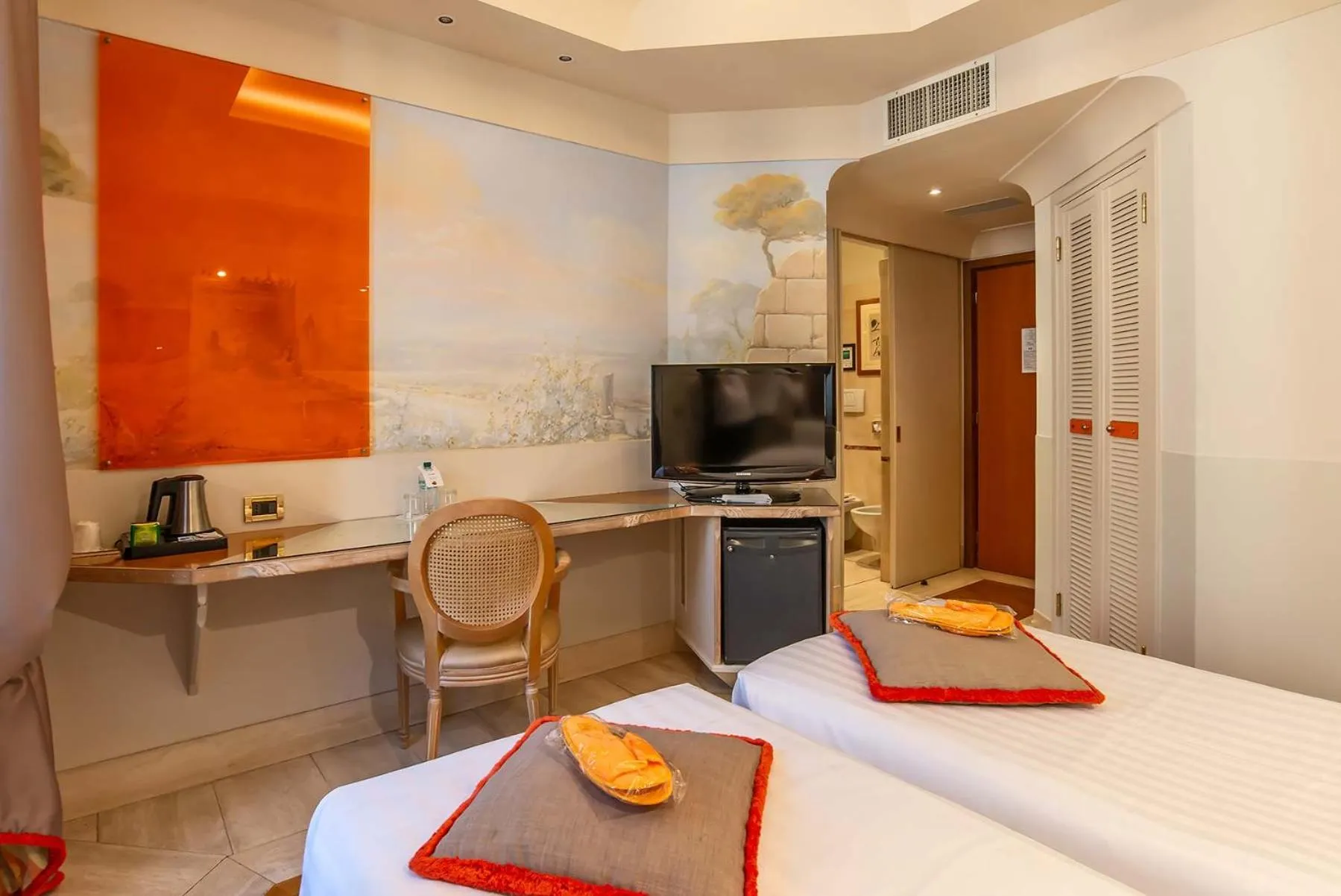 Twin Room - single occupancy in Hotel Isa