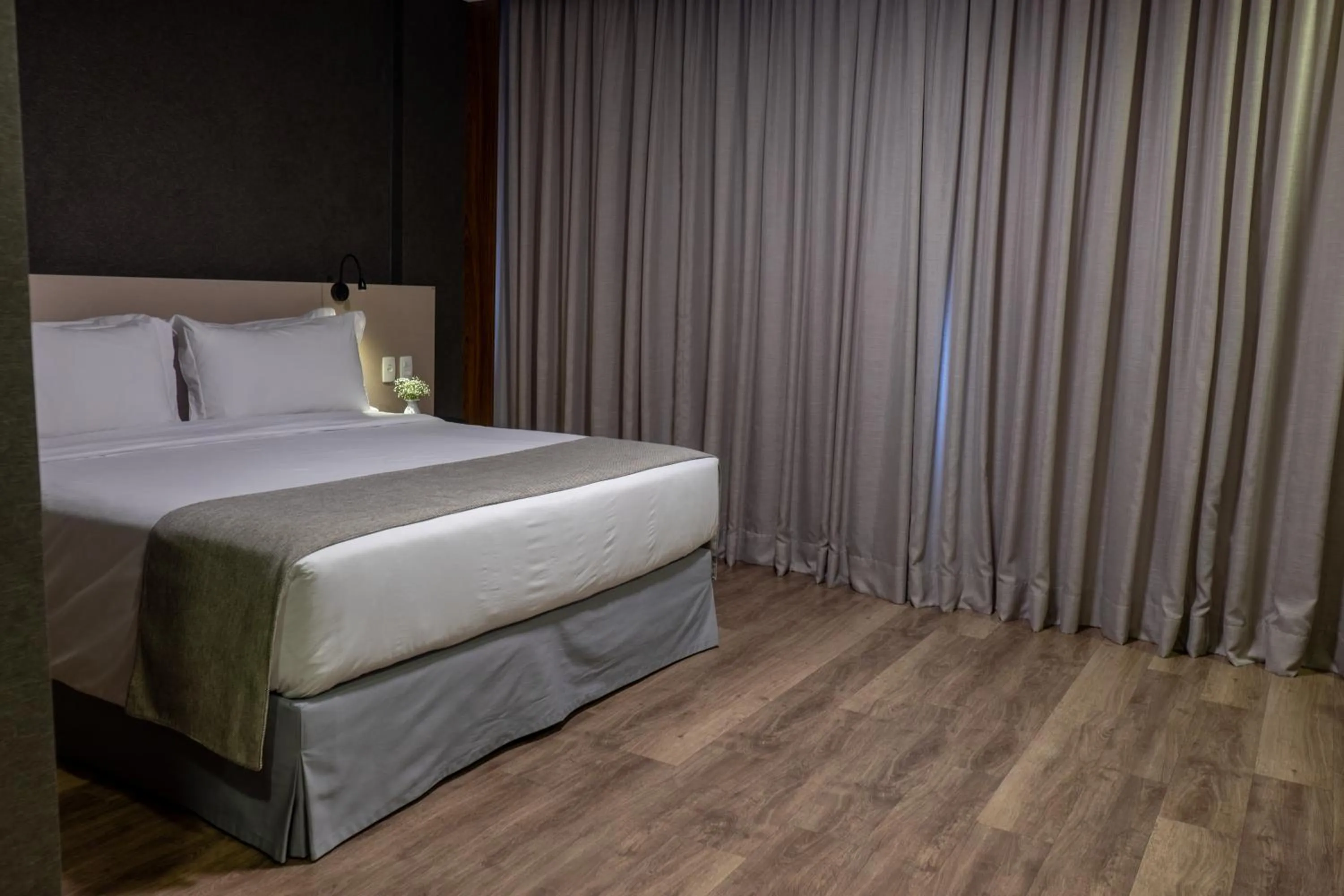 Executive Suite - single occupancy in URBAN by UNU Osasco Hotel