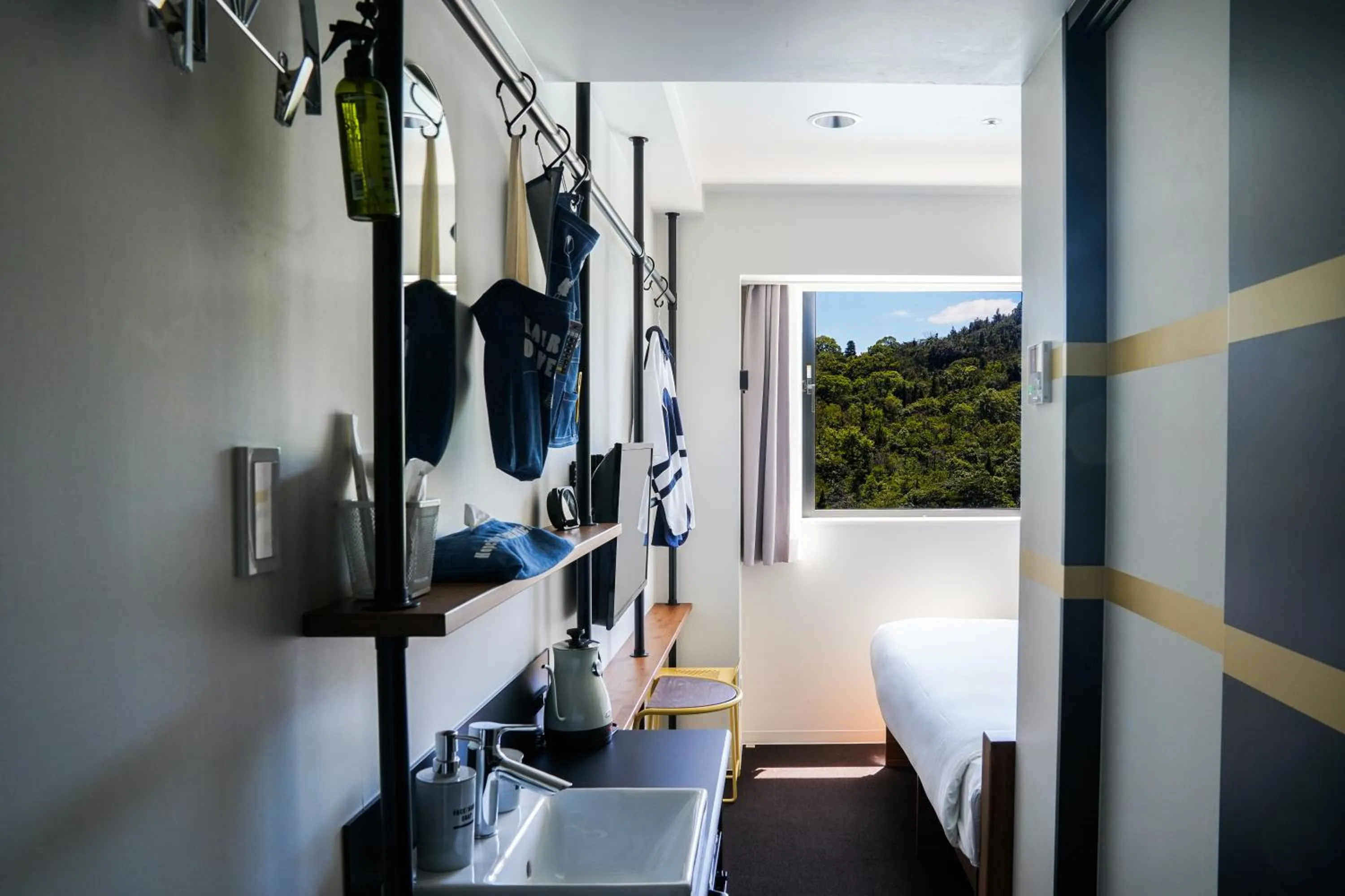 Economy Double Room - single occupancy in SETOUCHI KEIRIN HOTEL 10 by Onko Chishin