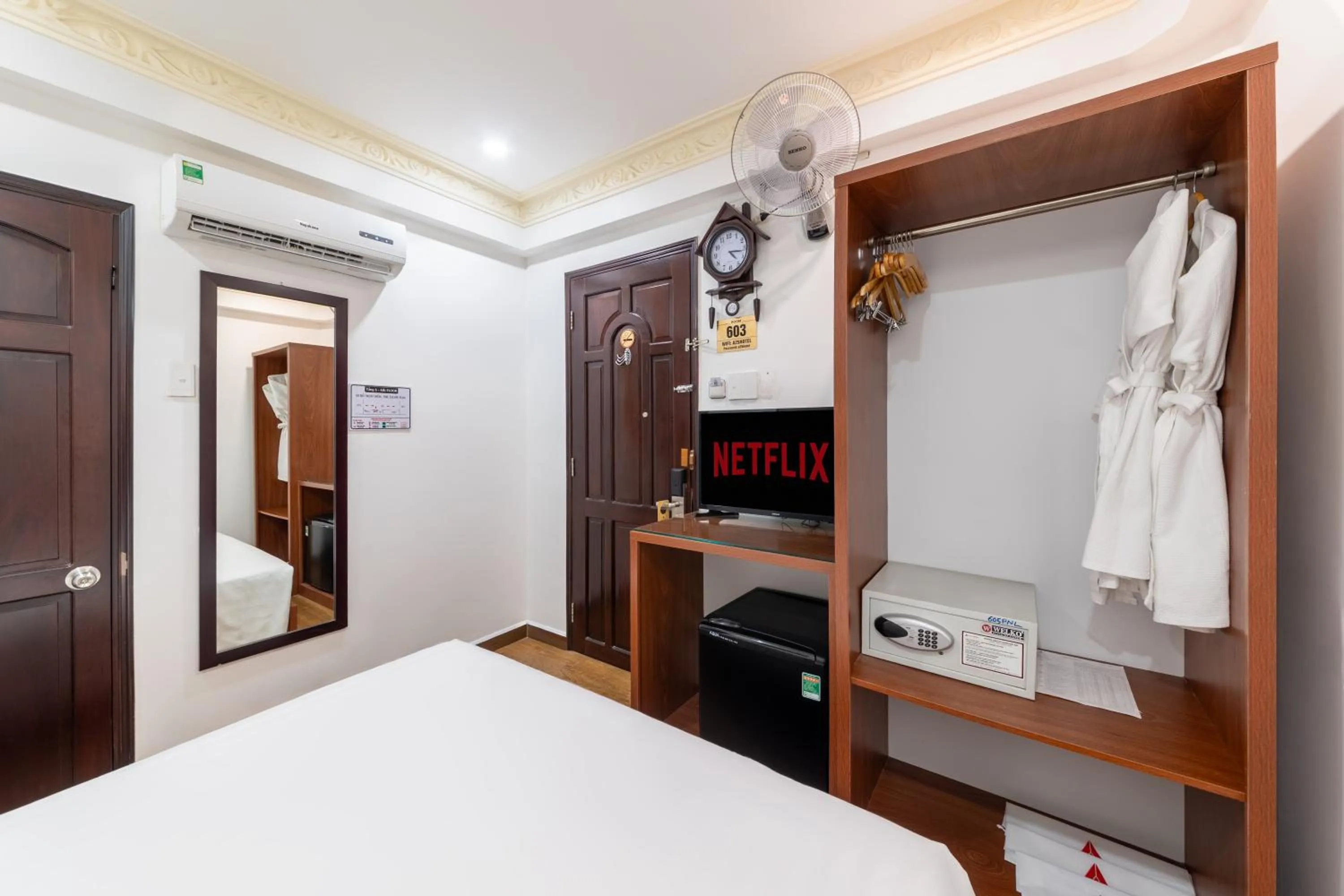 Superior Double Room in A25 Hotel - 167 Phạm Ngũ Lão