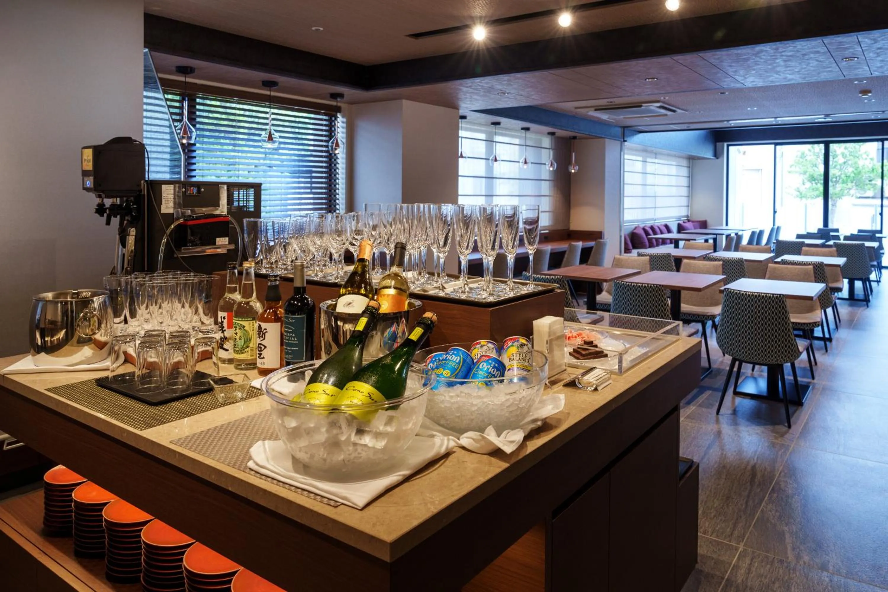 Club Twin Room (Including Cocktail Time 17:00~19:00) - single occupancy in Hotel GrandConsort Naha