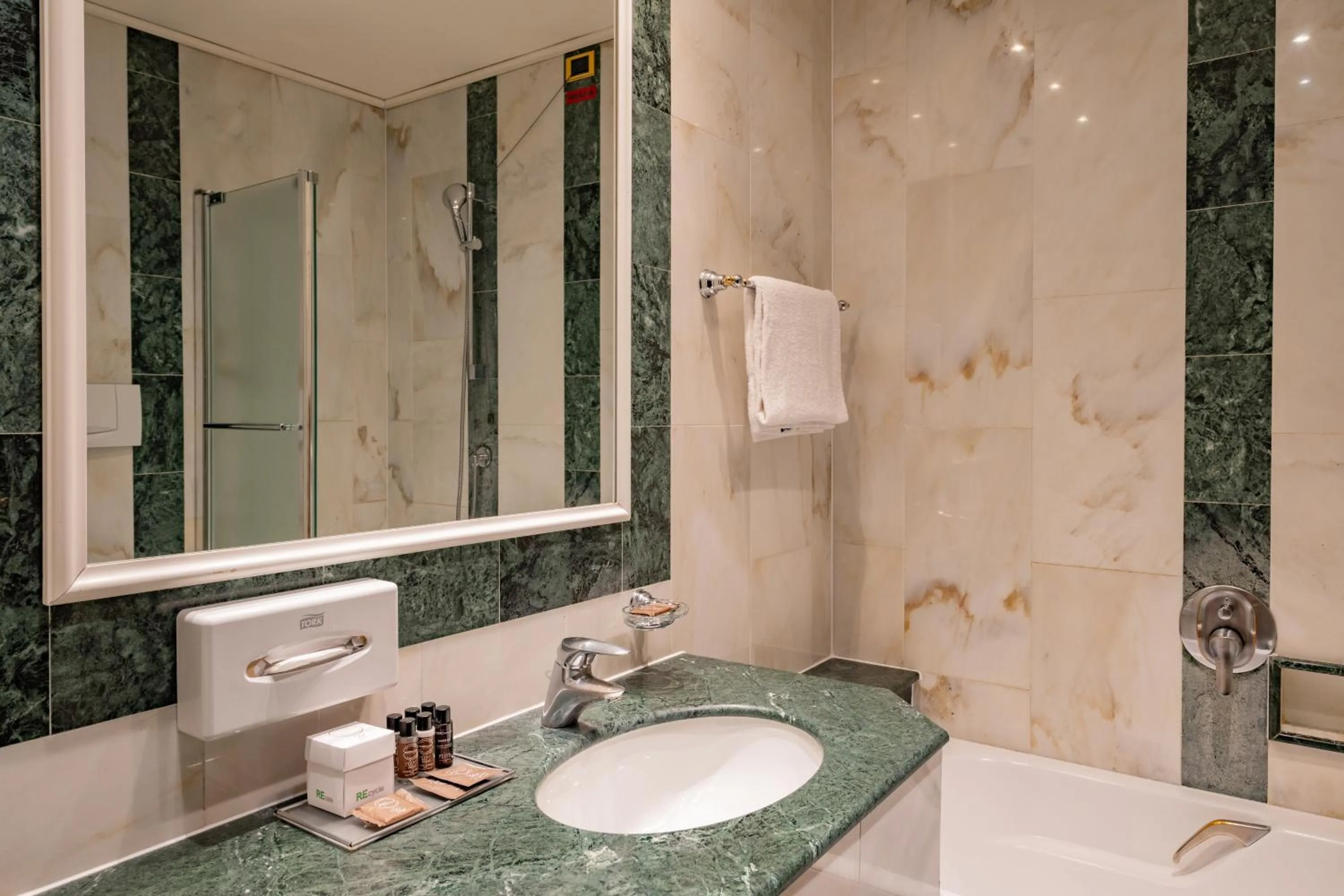 Double Room in Hotel Internazionale