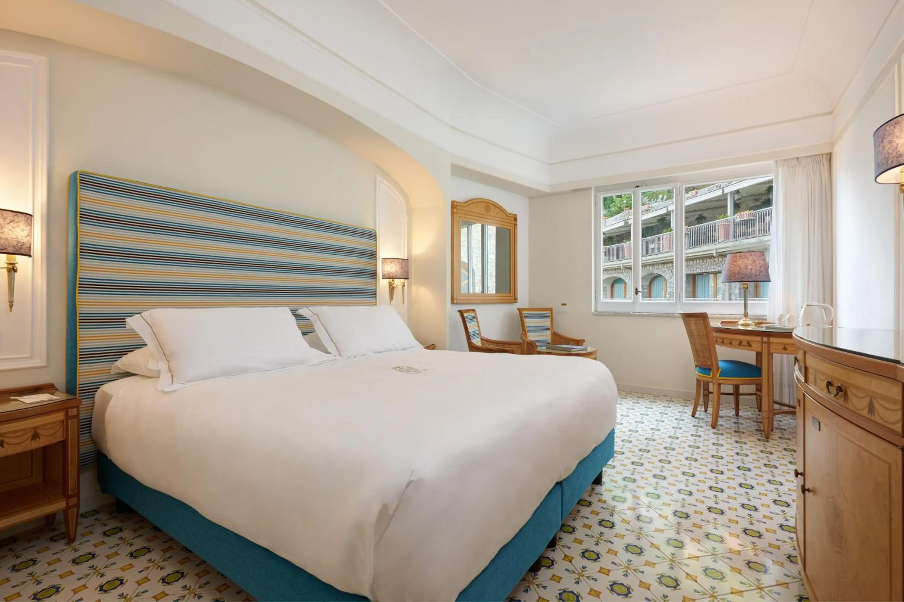 Standard Double or Twin Room in Grand Hotel Capodimonte