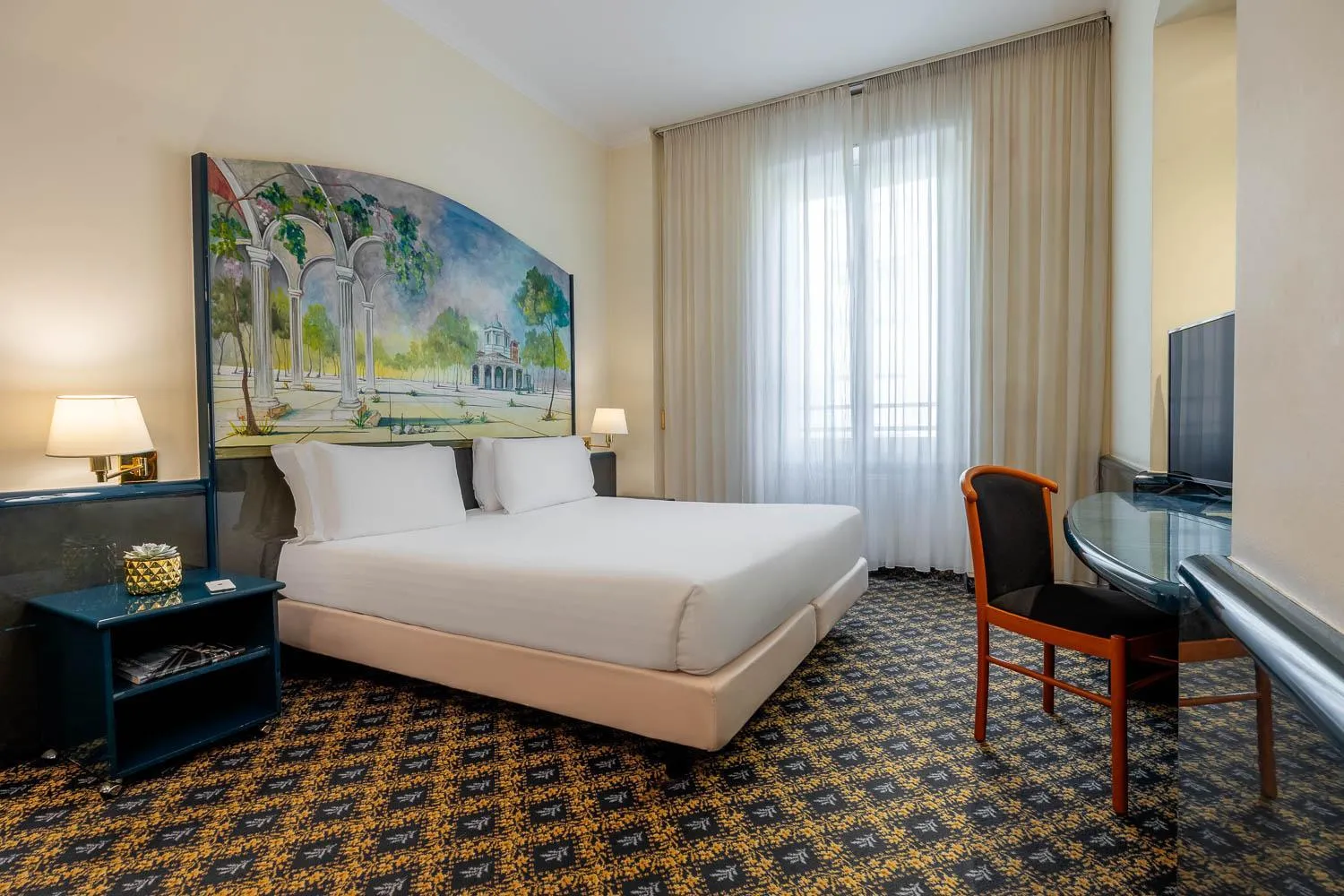 Superior Double Room in iH Hotels Milano Ambasciatori