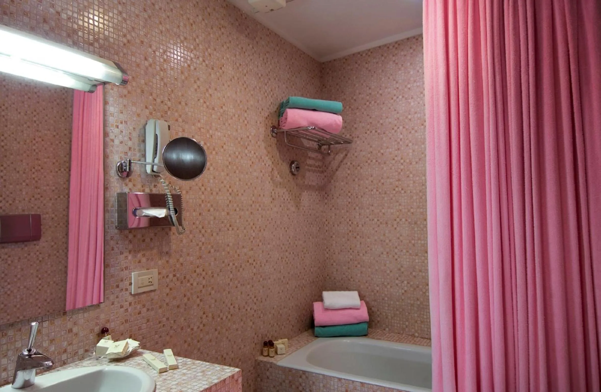 Double or Twin Room in Hotel Columbia