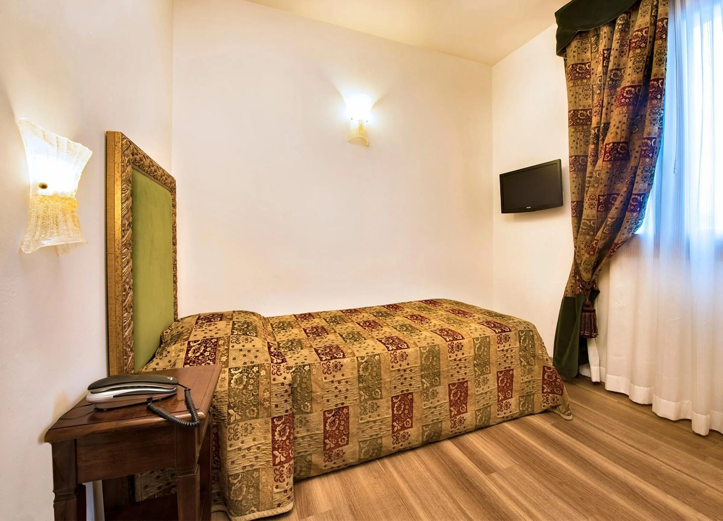 Small Double Room in Hotel Giardinetto Venezia