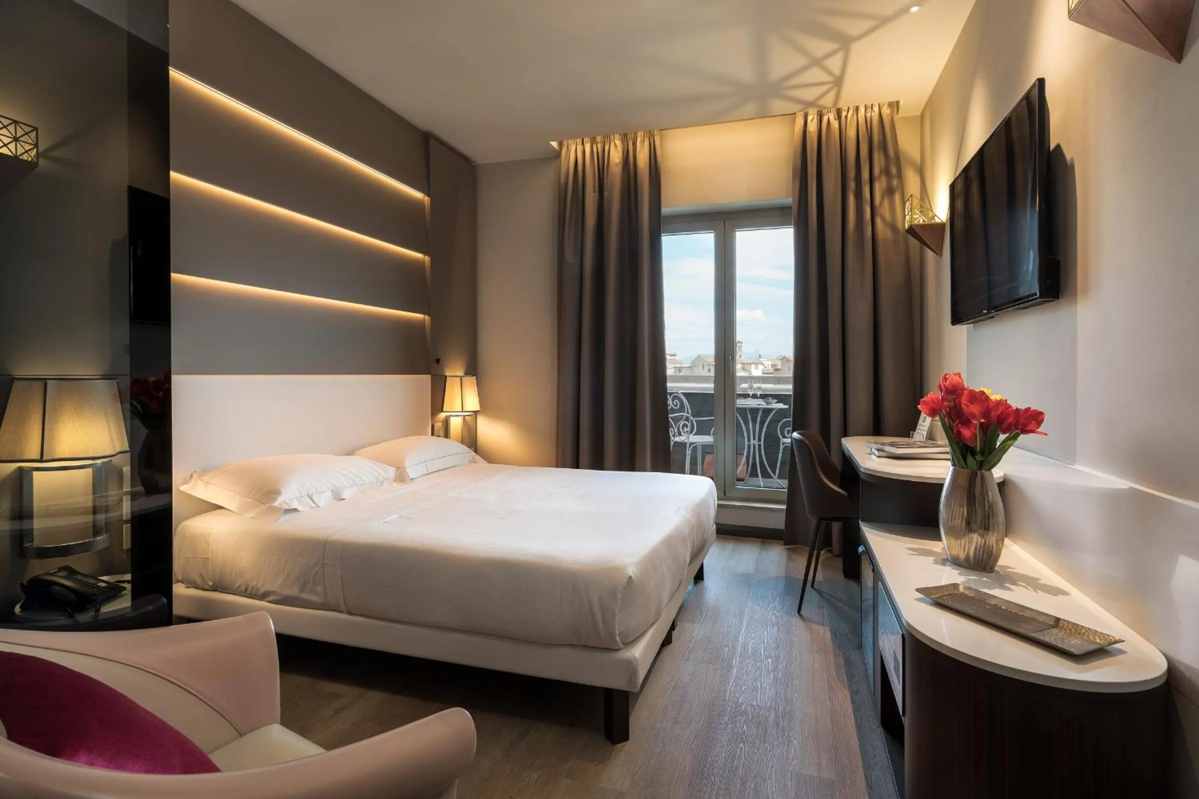 Double Room with Balcony in Sangallo Palace