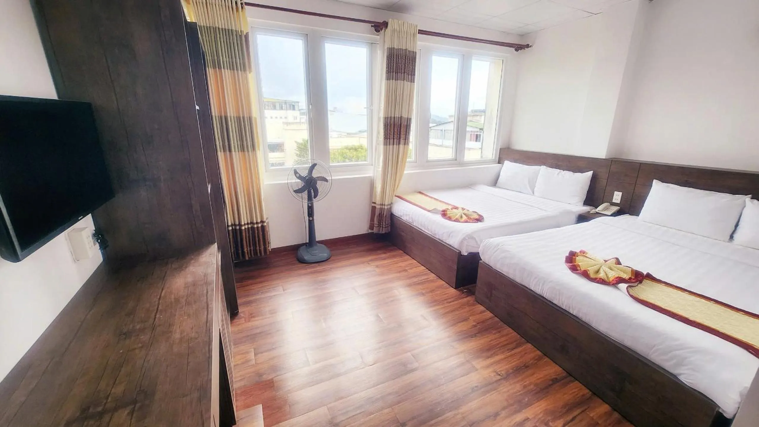 Deluxe Twin Room in ANH ĐÀO HOTEL