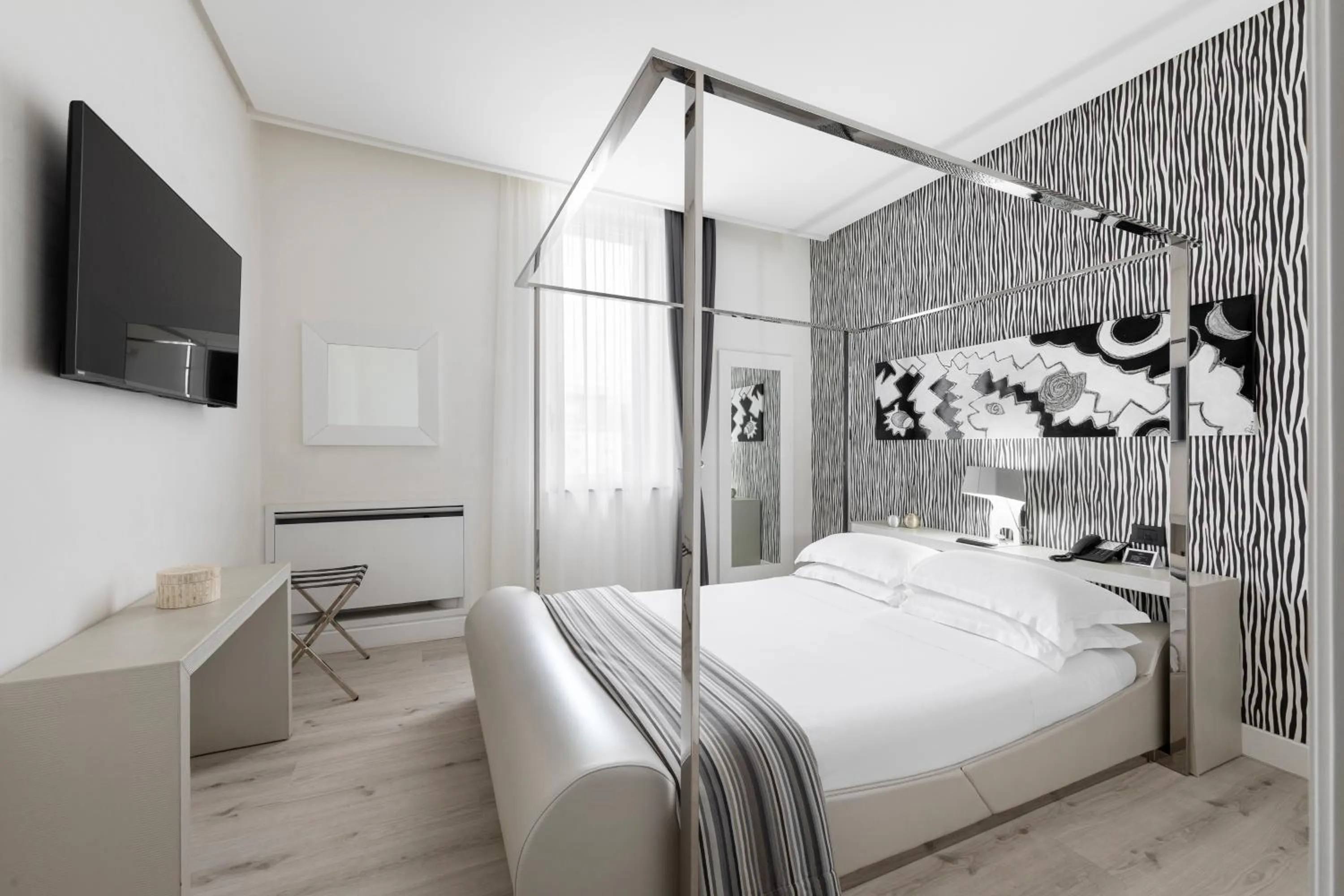 Deluxe Suite with Spa Access  in LHP Hotel Montecatini Palace & SPA