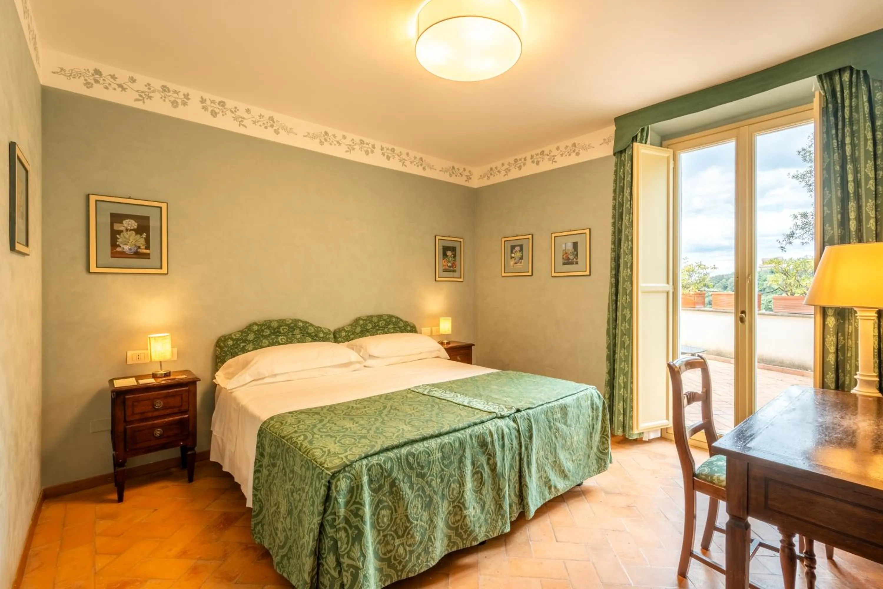Classic Double Room in Park Hotel Villa Grazioli