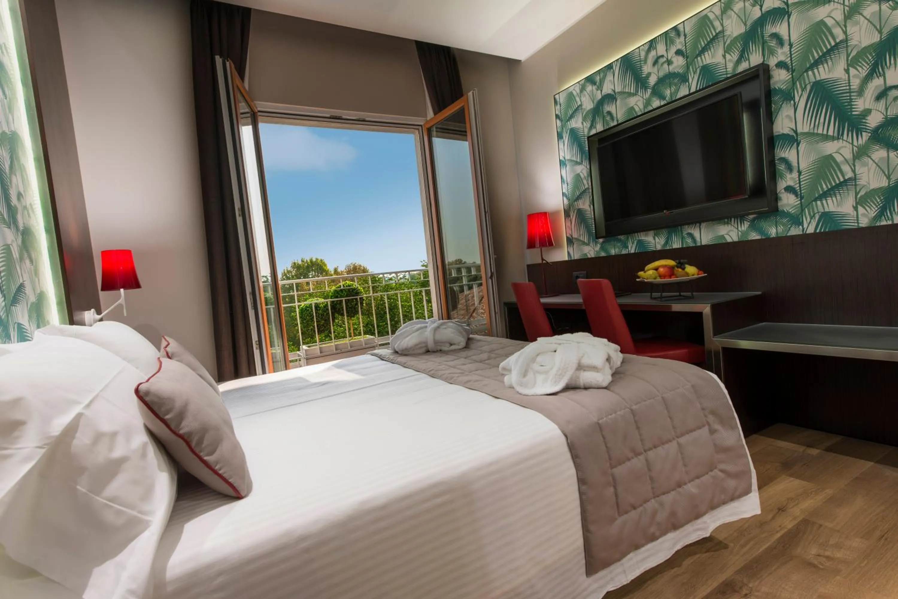Double or Twin Room with Park View in Hotel Manin