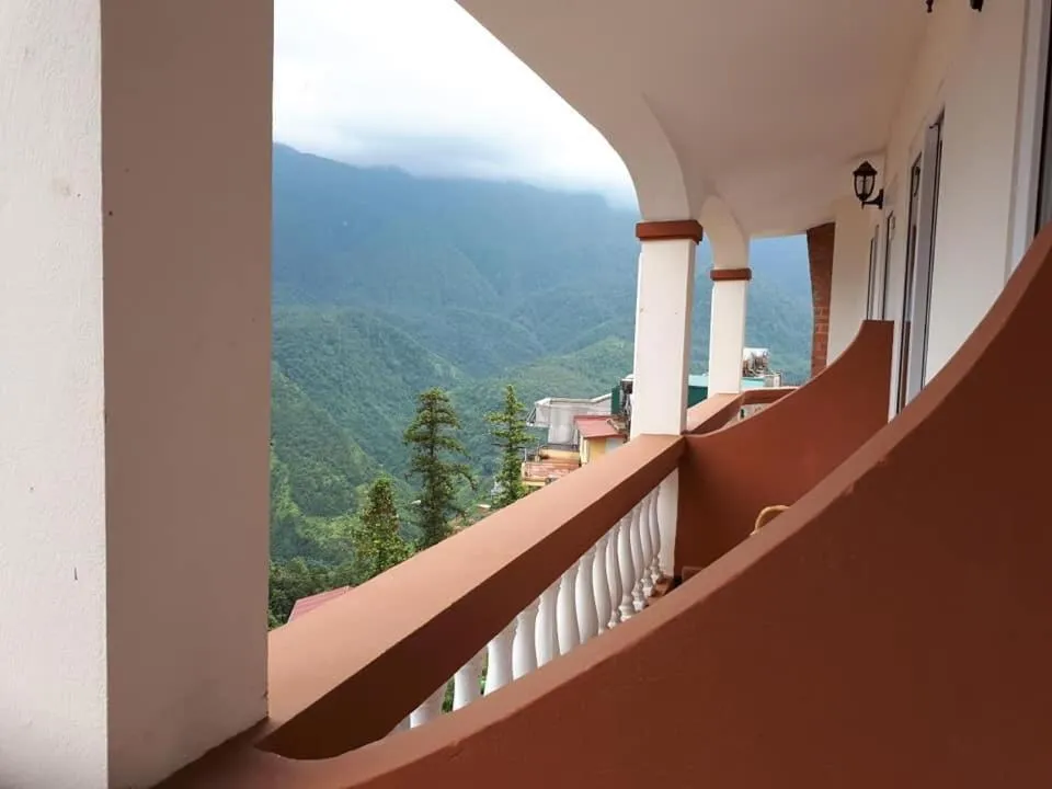 Deluxe Double or Twin Room with City View in Cat Cat View Hotel