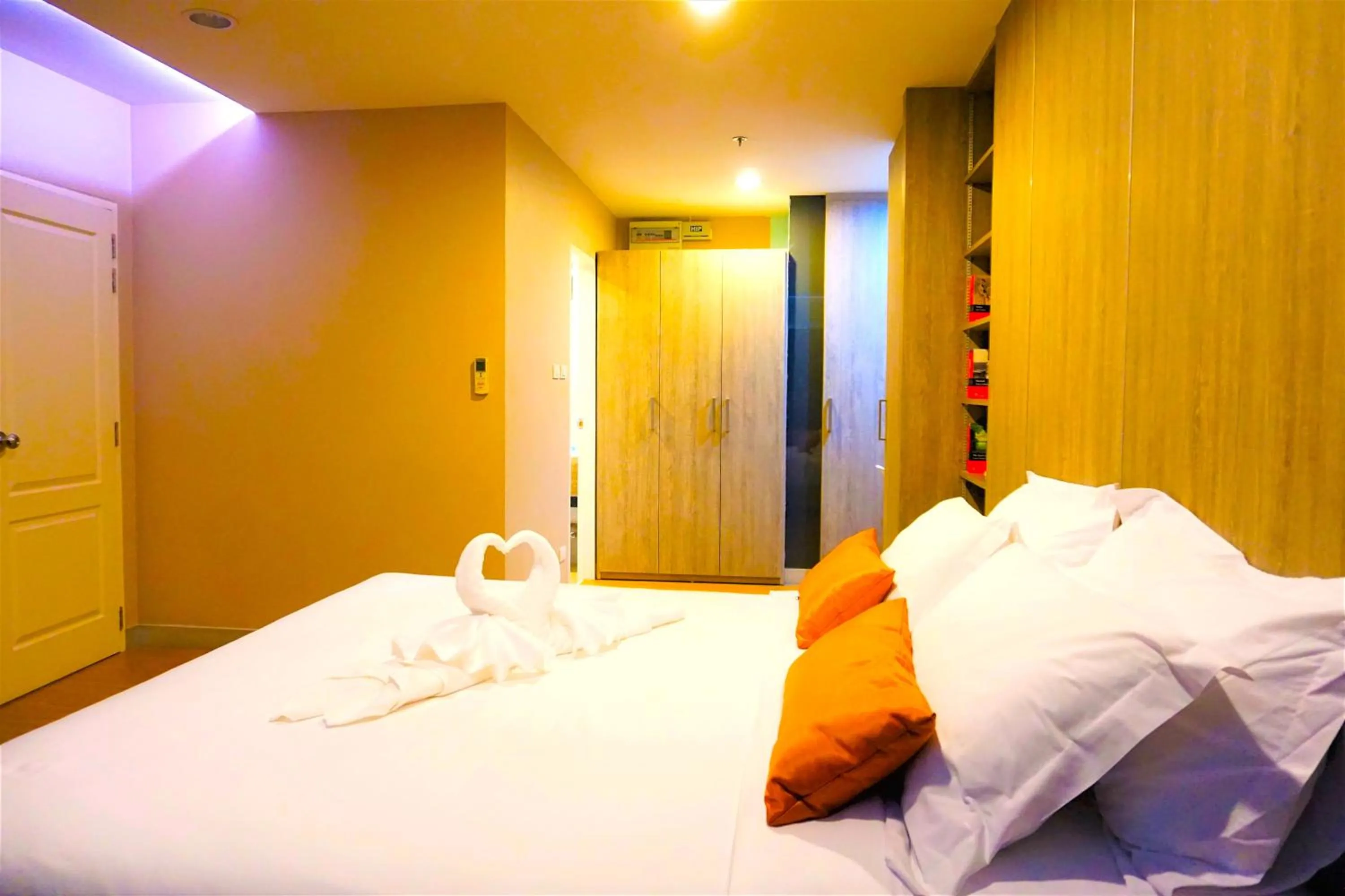 King Suite in Nest n Rest Hotel