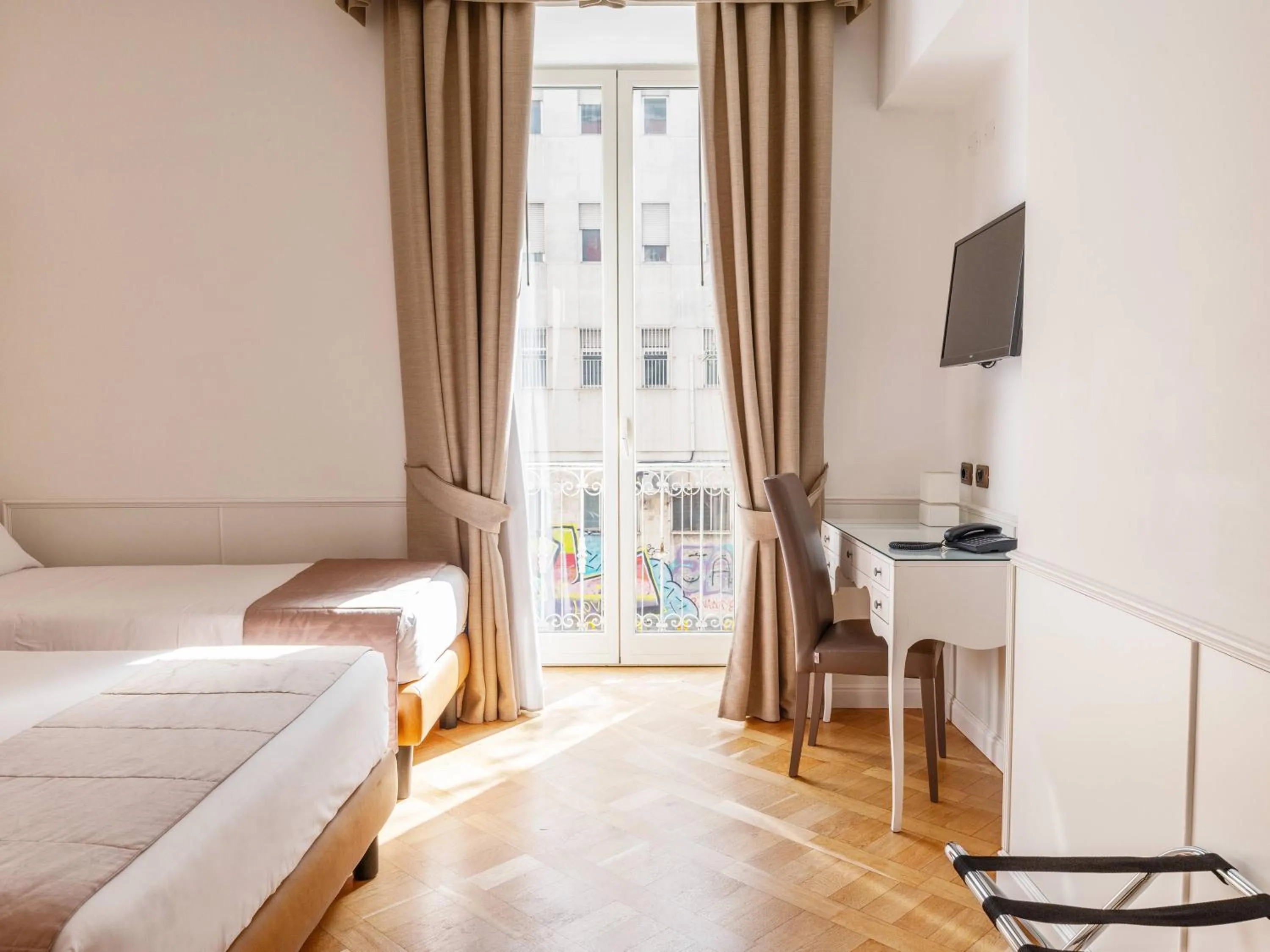 Triple Room in Grand Hotel Europa & Restaurant