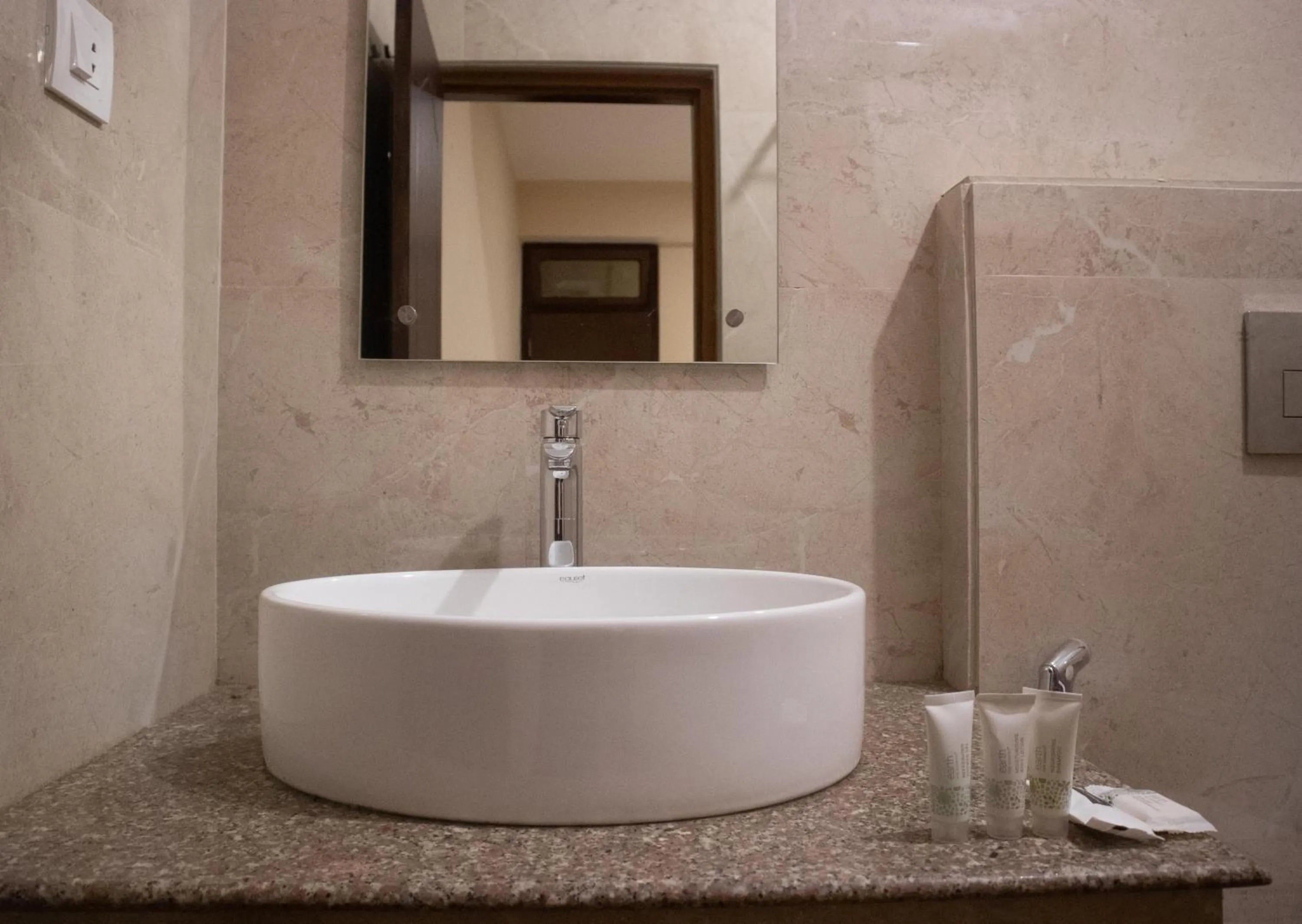 Standard Triple Room in Hotel Shambhala