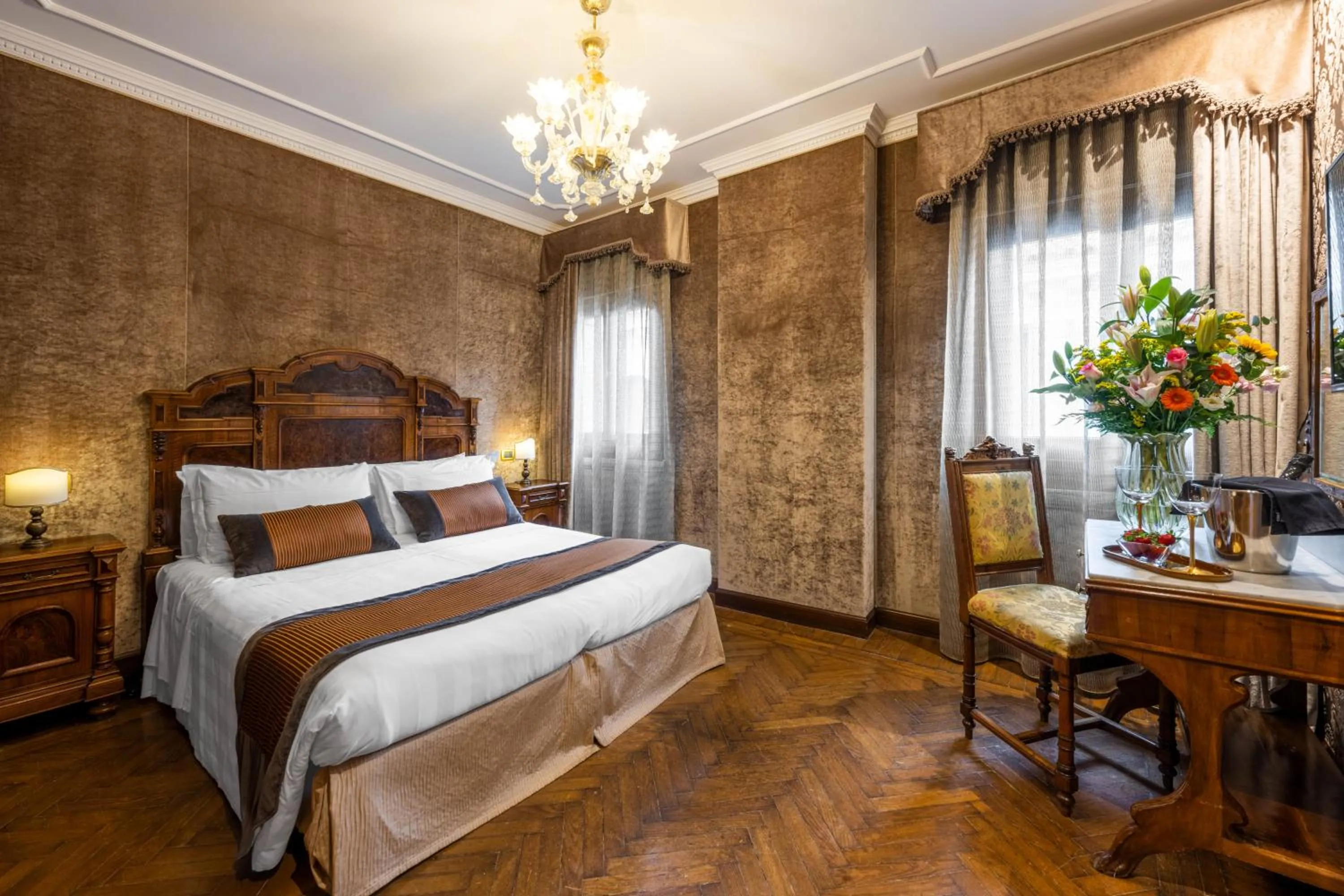 Superior Double or Twin Room in Palazzo Bembo - Exclusive Accommodation