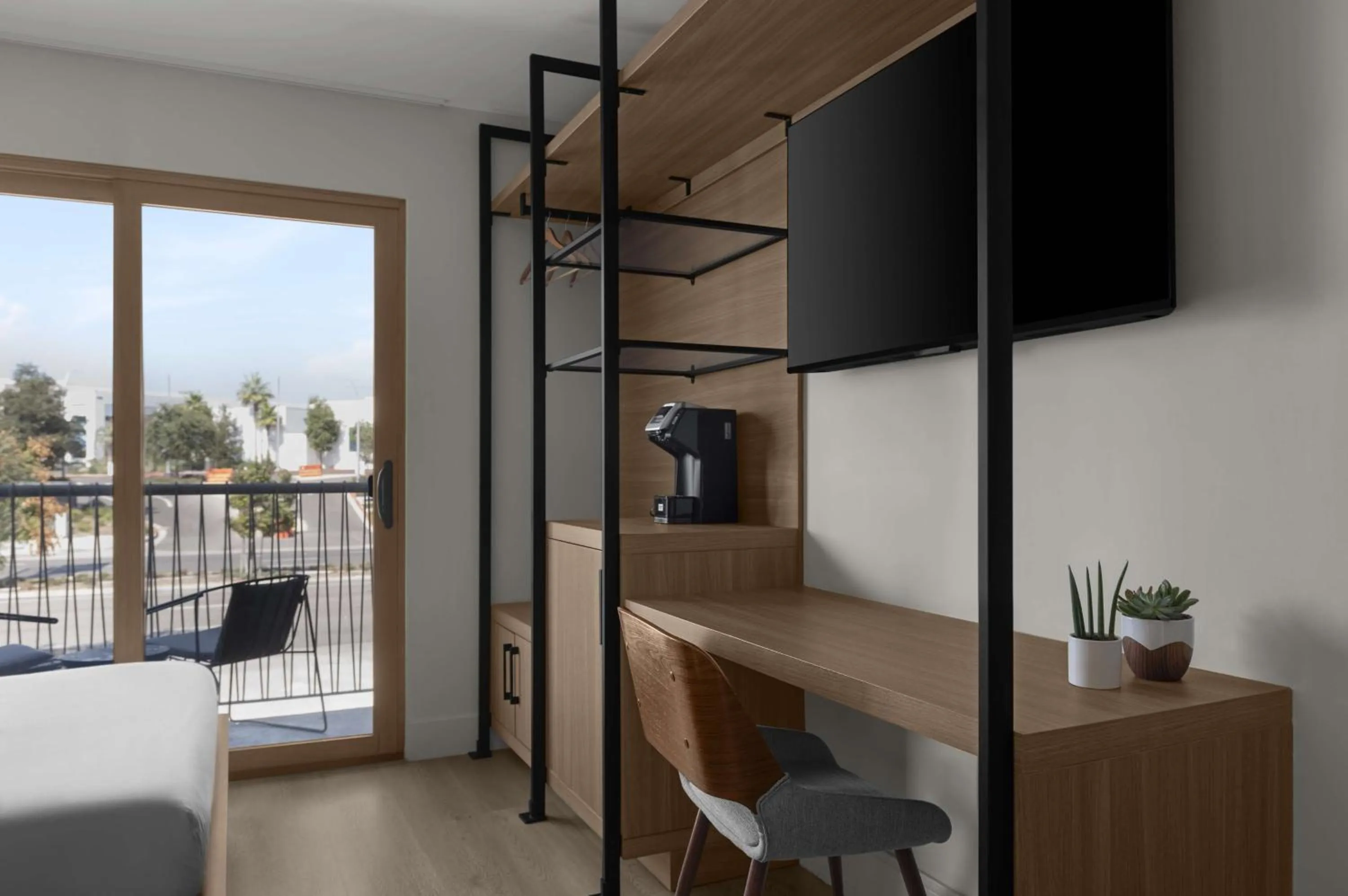 Room with Two Full Beds and Roll-In Shower - Balcony - Mobility Accessible in The Lum Hotel Los Angeles Stadium District