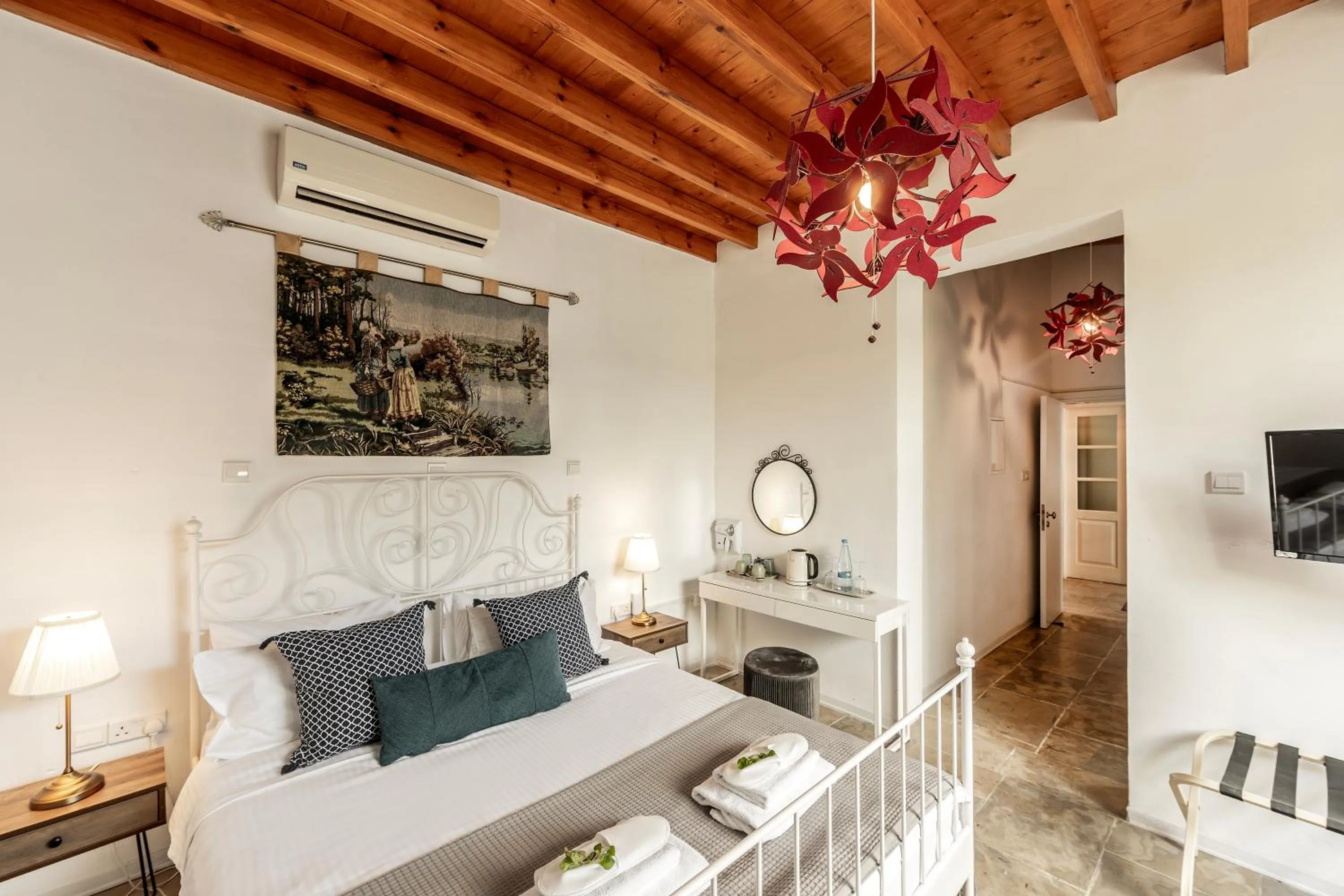 Deluxe Double Room in Edem Traditional House