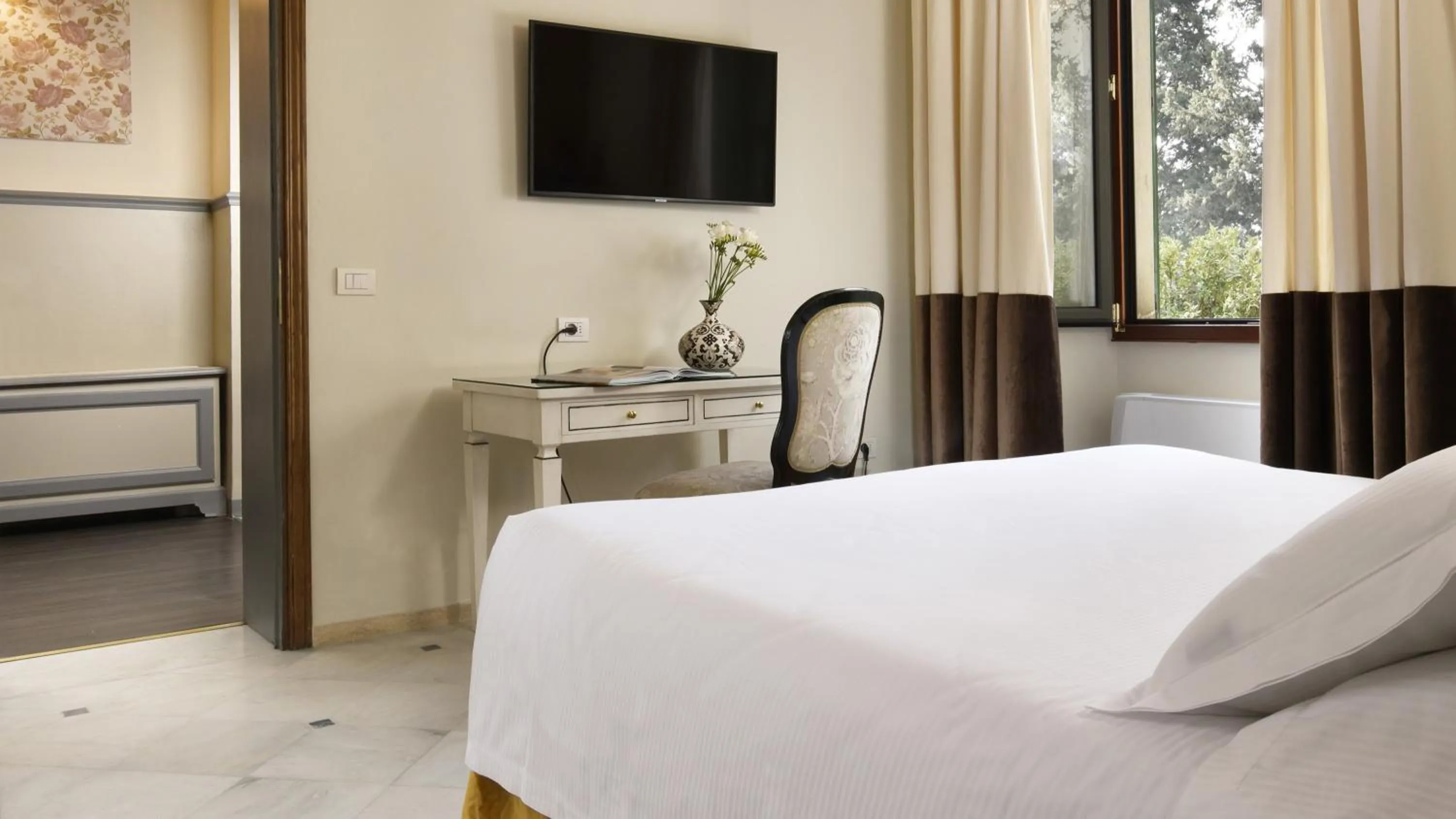 Double or Twin Room City View - single occupancy in FH55 Hotel Villa Fiesole