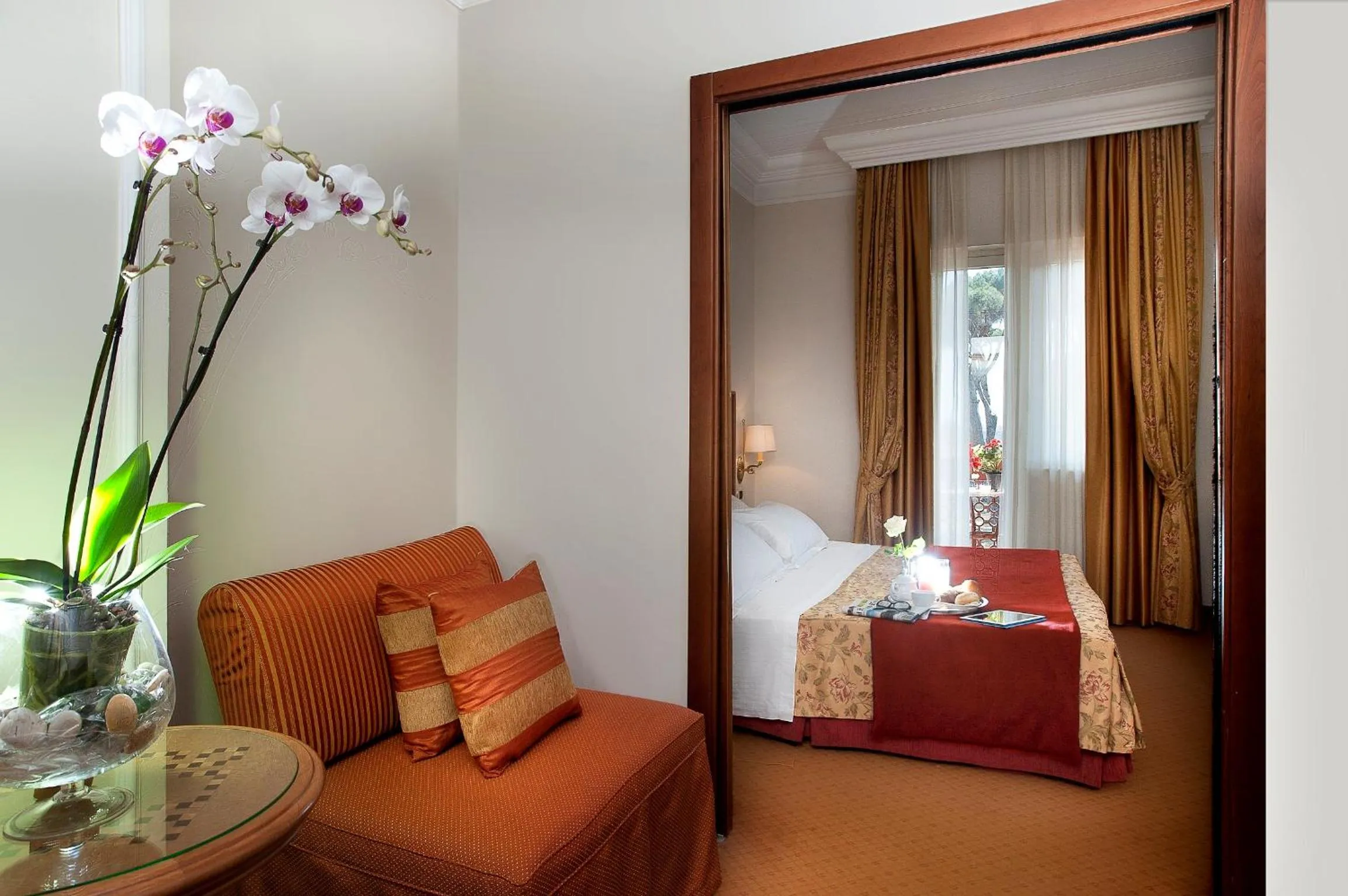 Family Room (4 Adults) in Pinewood Hotel Rome