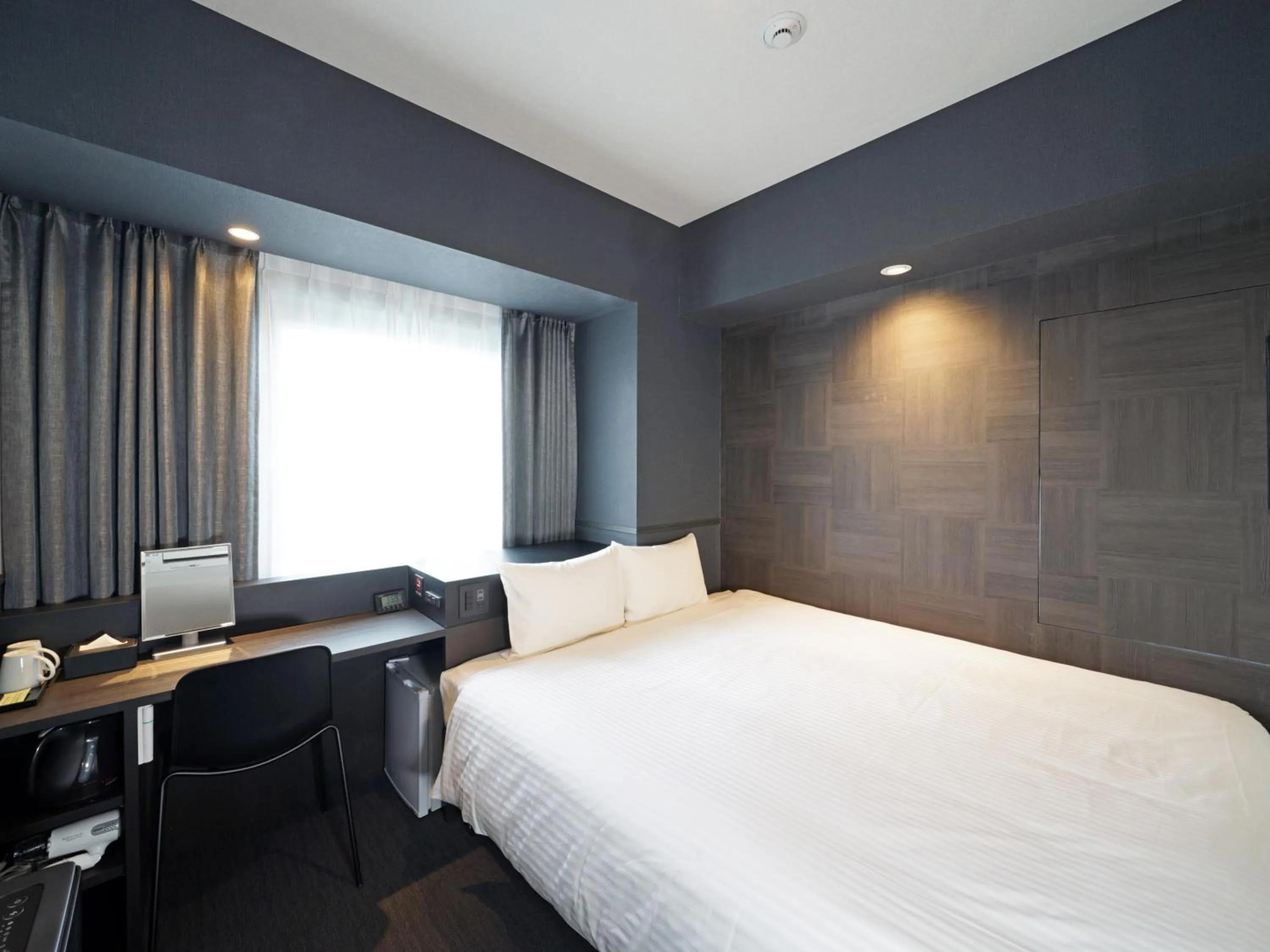 Superior Double Room - Non-Smoking in CHISUN STANDARD Osaka Shin-Imamiya