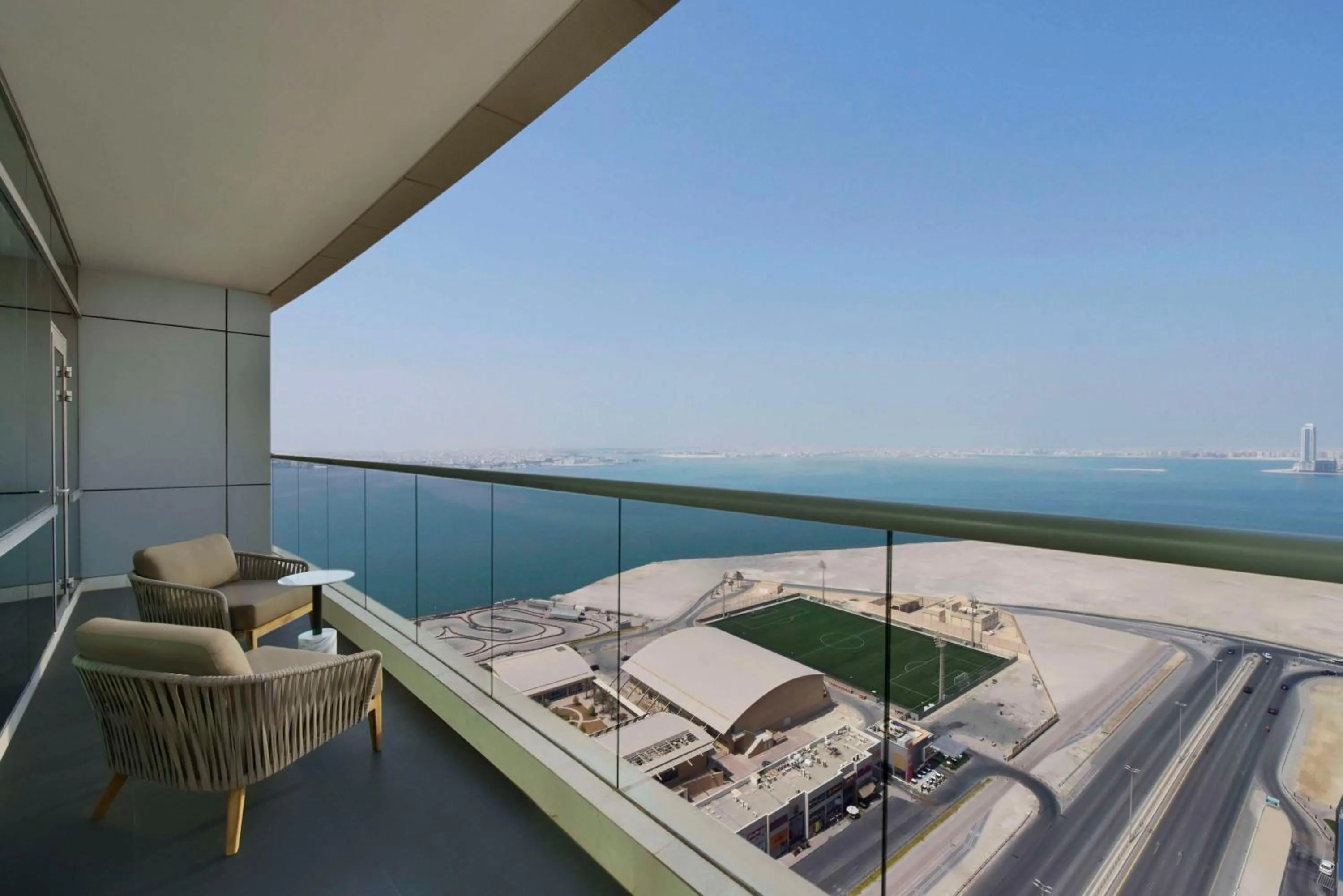 One-Bedroom Apartment with Balcony in Hilton Bahrain