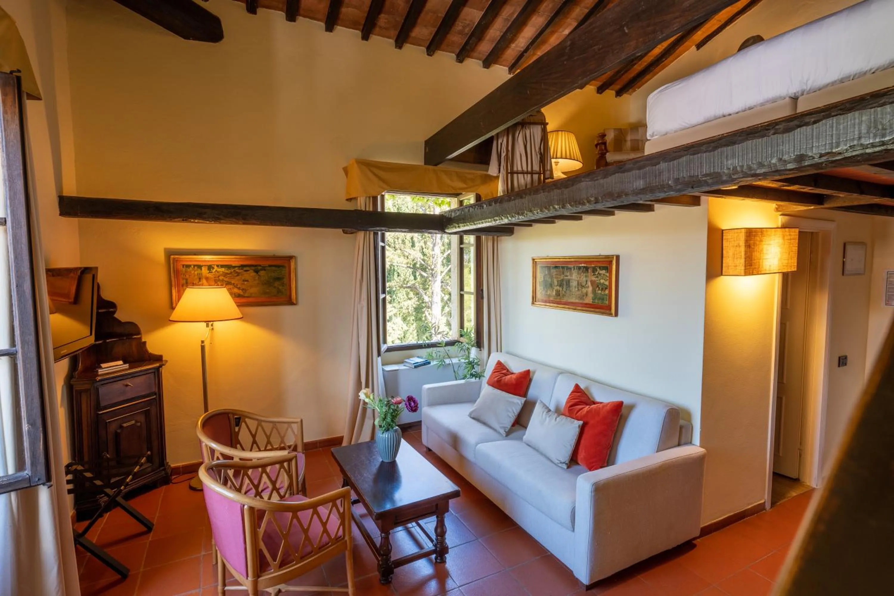 Deluxe Double Room in Borgo San Luigi