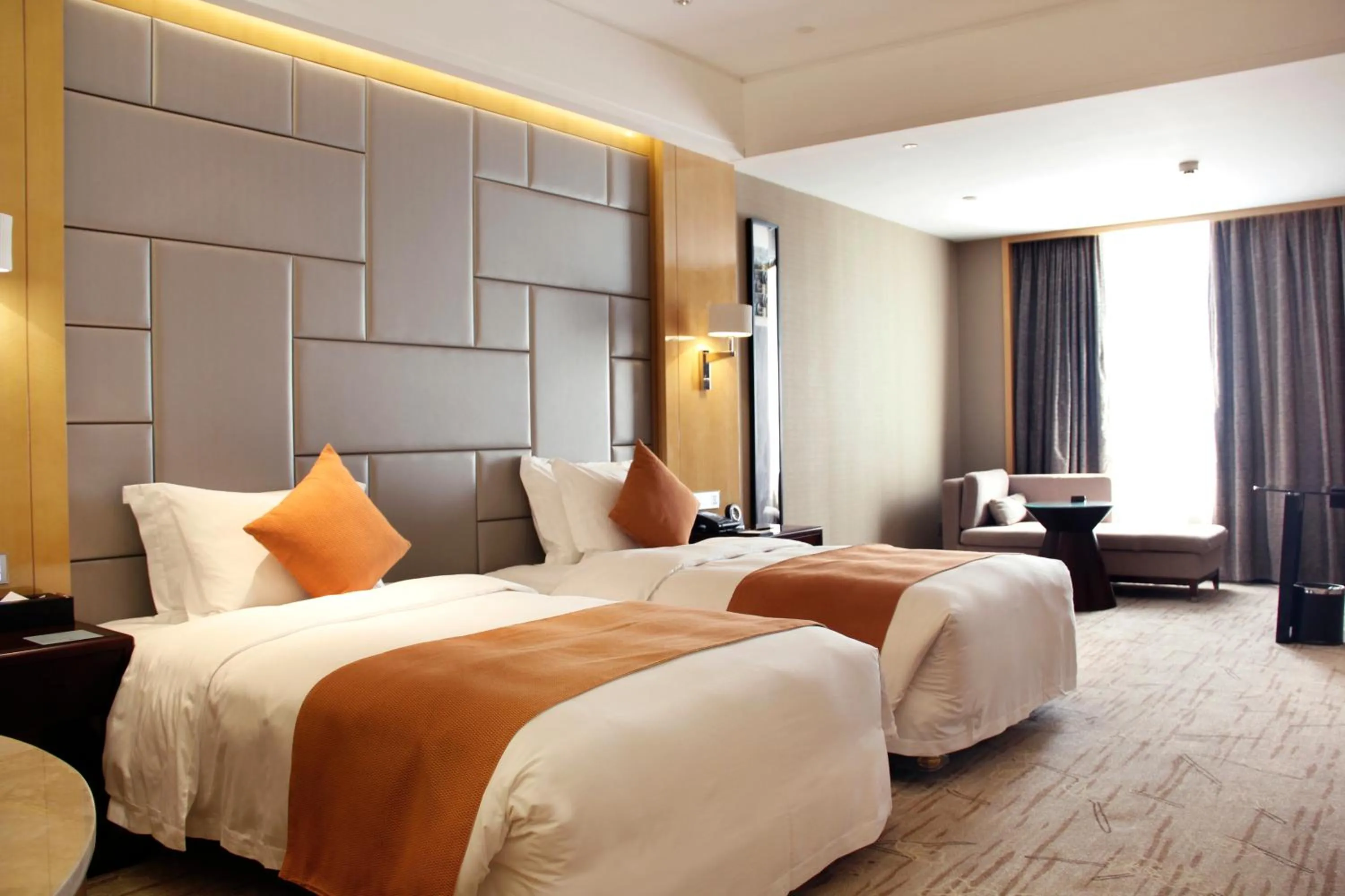 Swiss Select Twin Room with Sofa Bed in Swissôtel Guangzhou