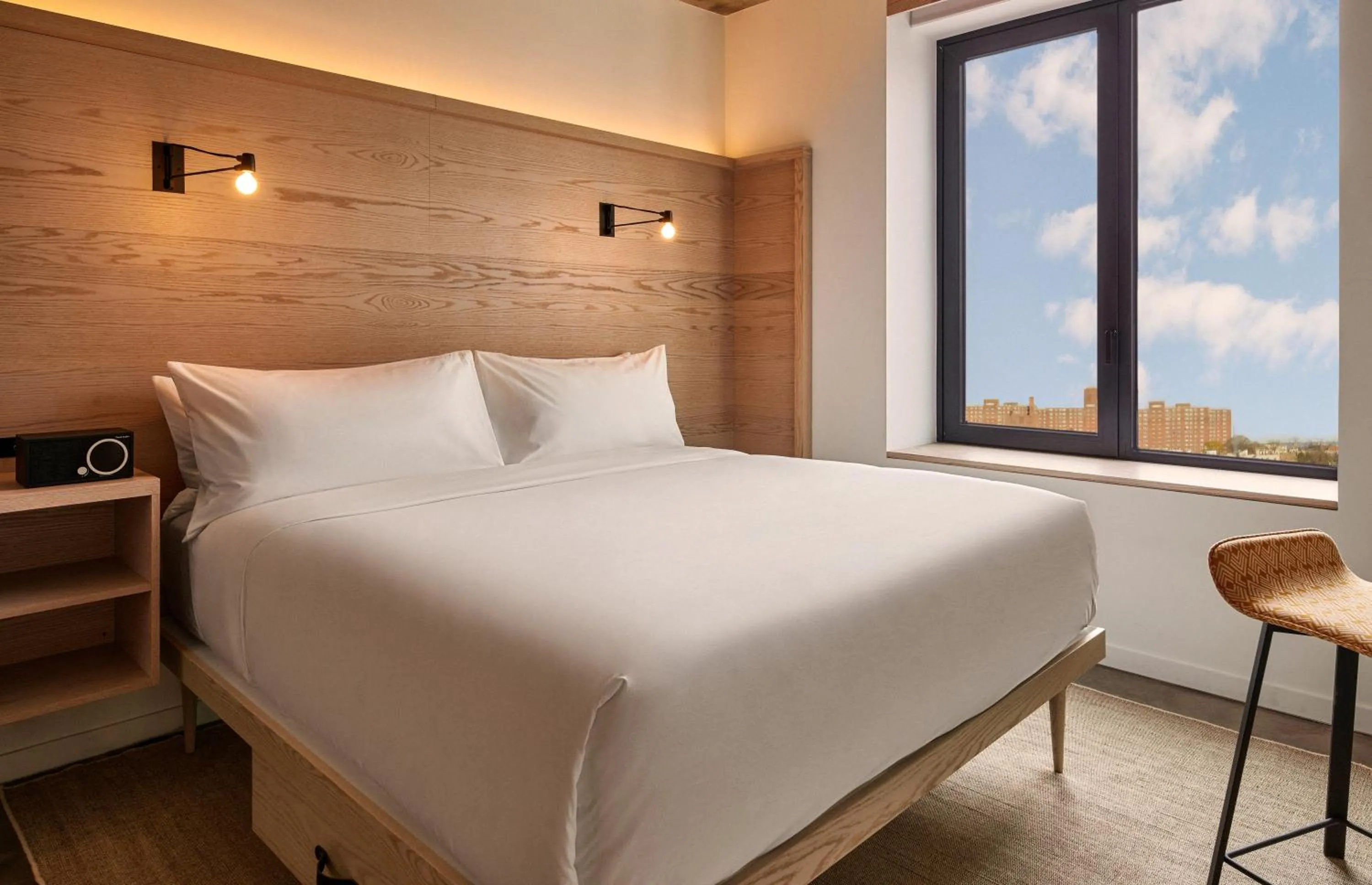 Deluxe King Room in Radio Hotel