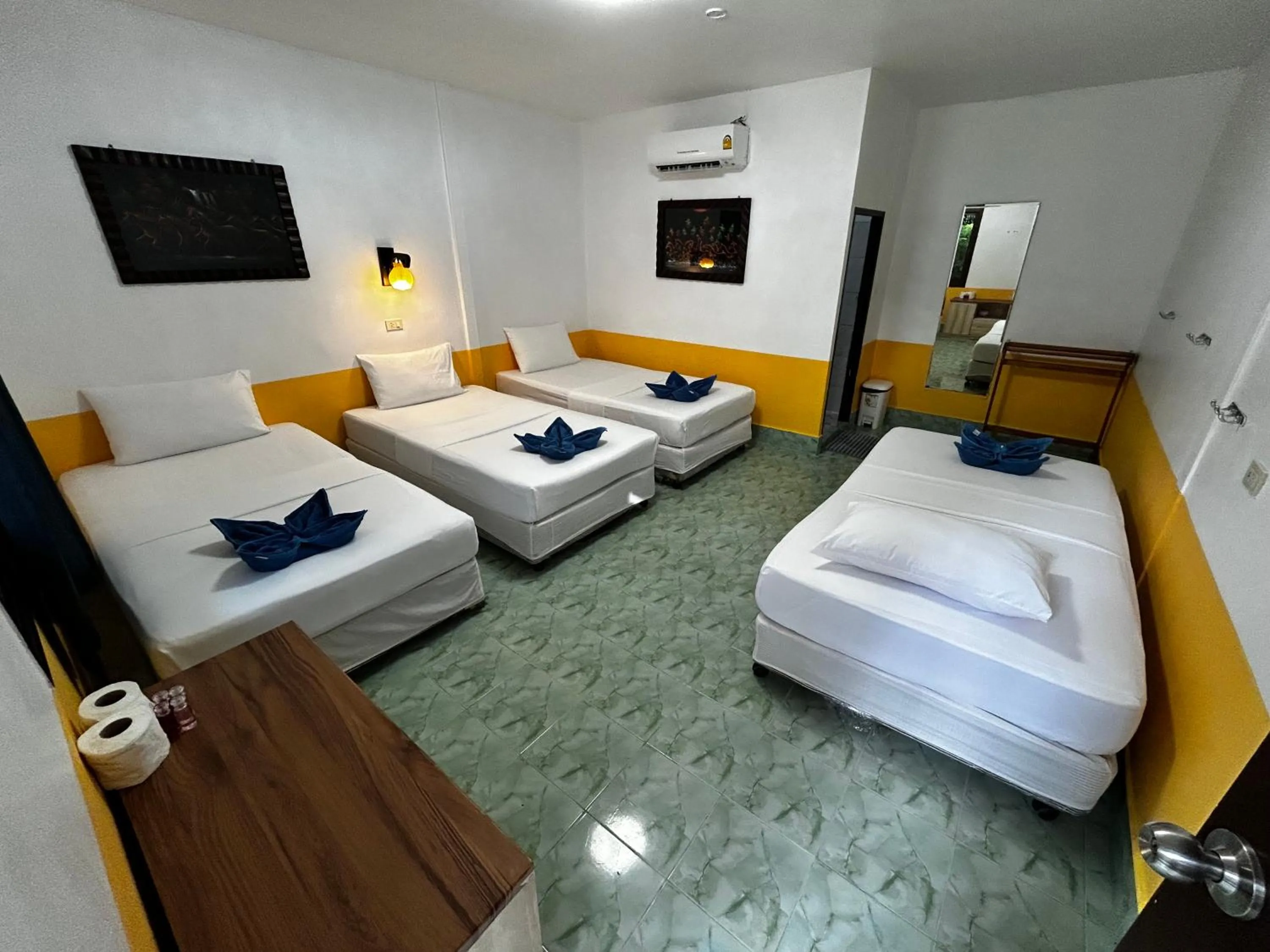 Standard Quadruple Room in Coco's Guest House