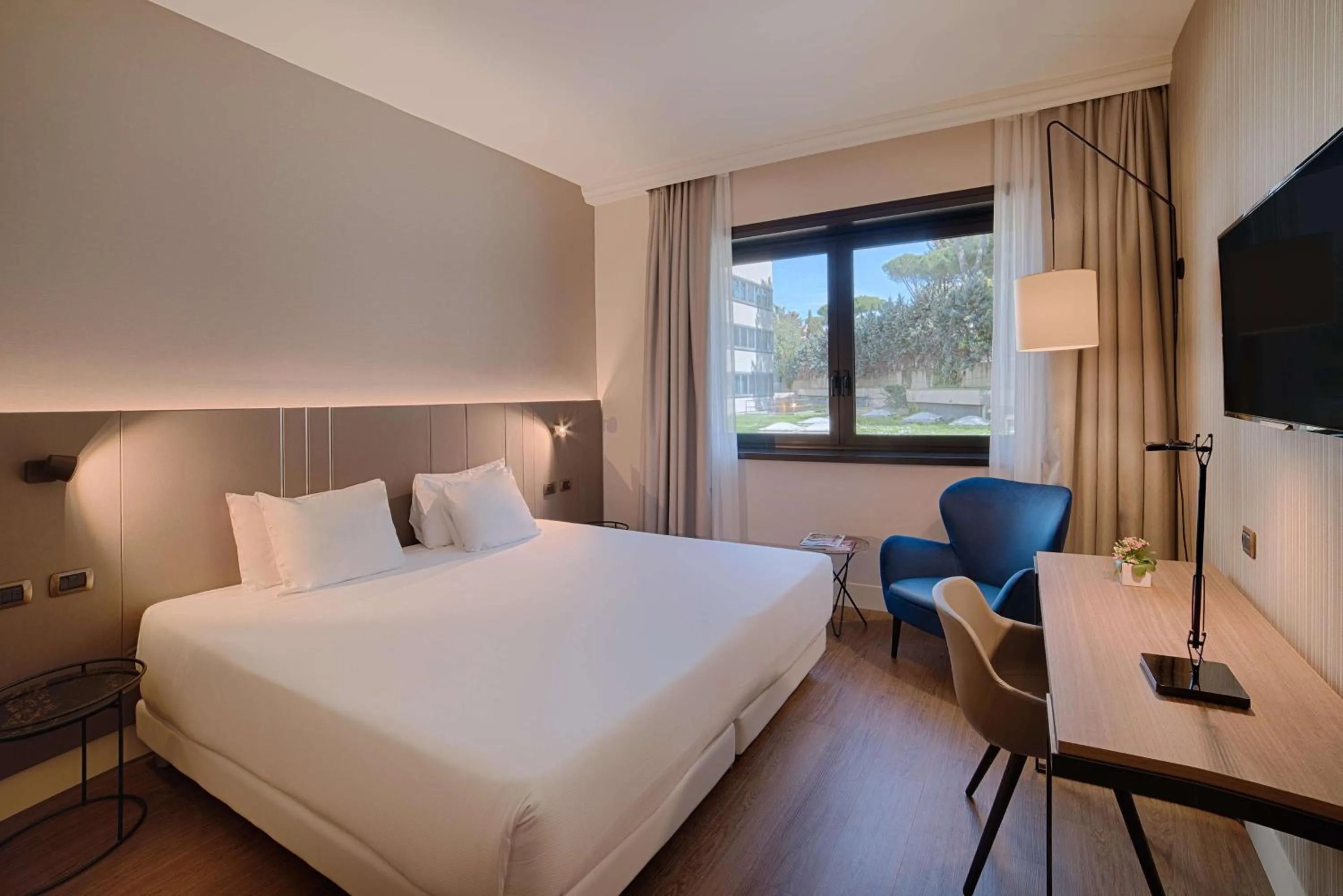 Superior Double or Twin Room in NH Roma Villa Carpegna