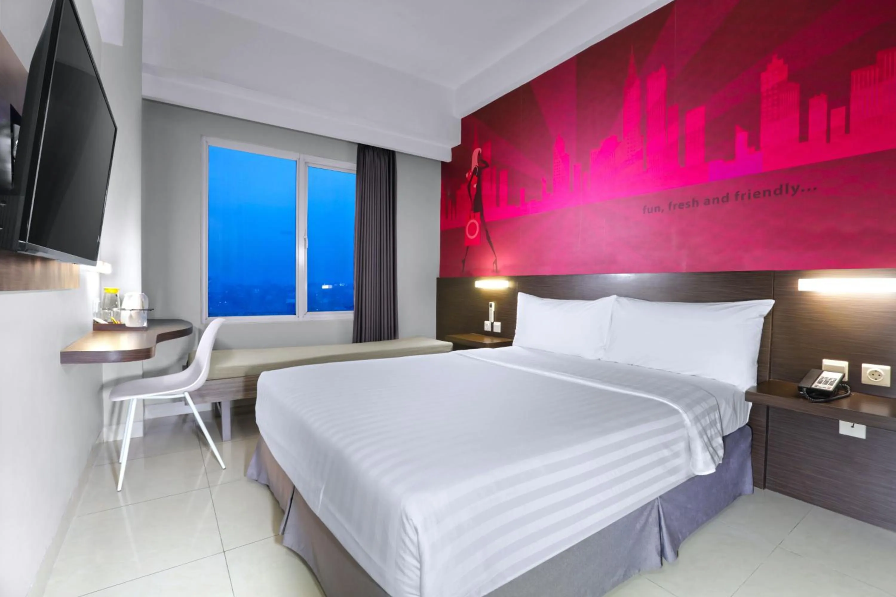 Superior Double Room in favehotel Padjajaran Bogor