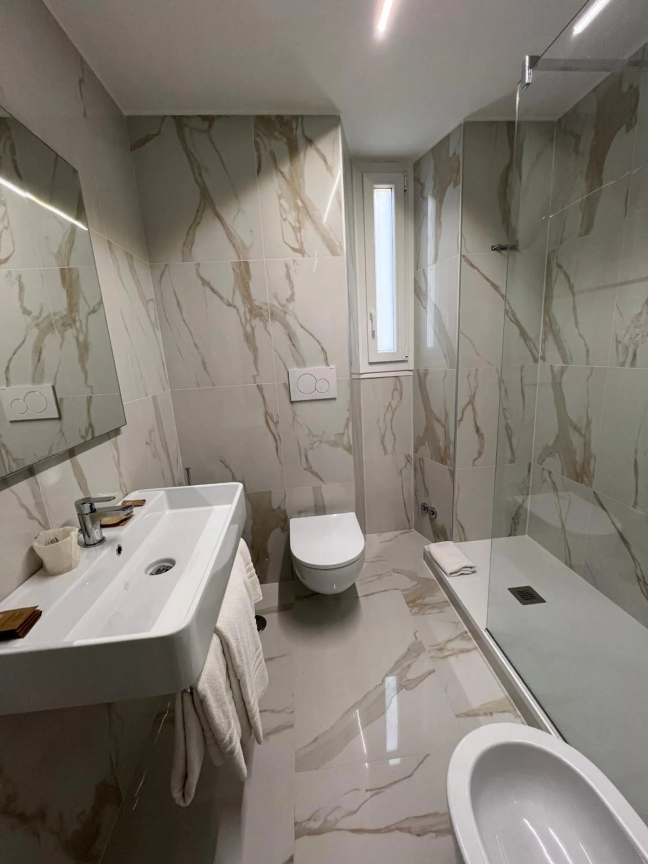 Triple Room in Hotel Garda