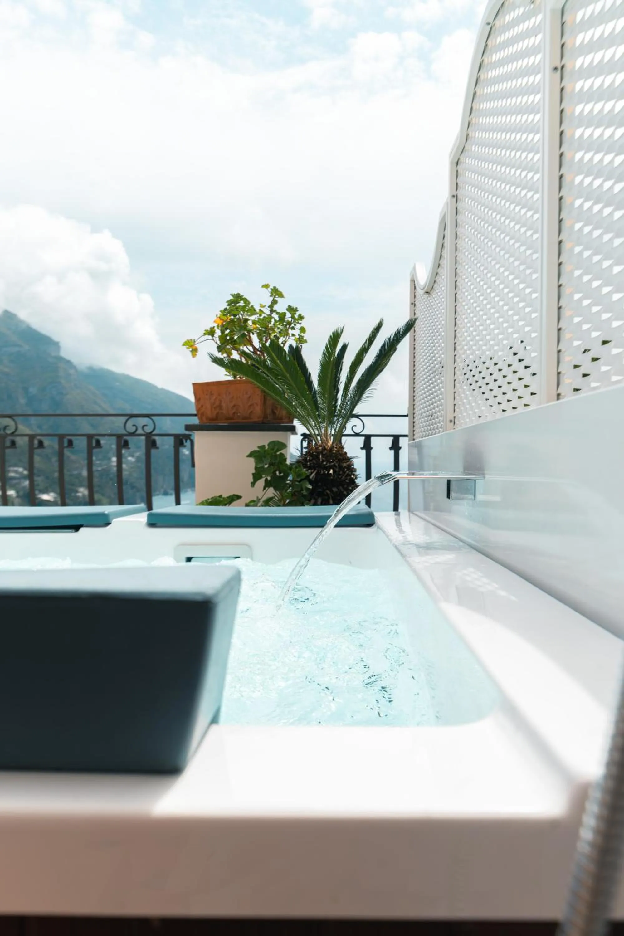 Queen Room with Spa Bath in Hotel Conca d'Oro