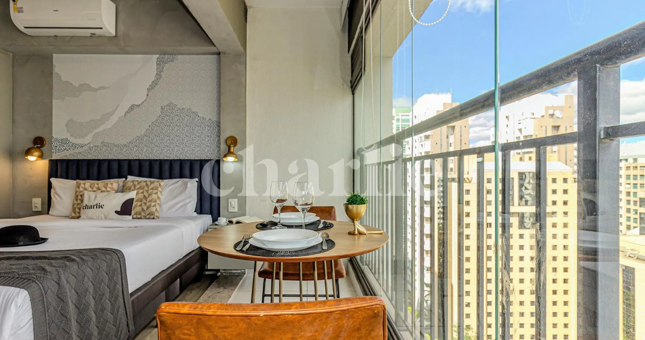 Superior Studio in Charlie Vitrali Moema