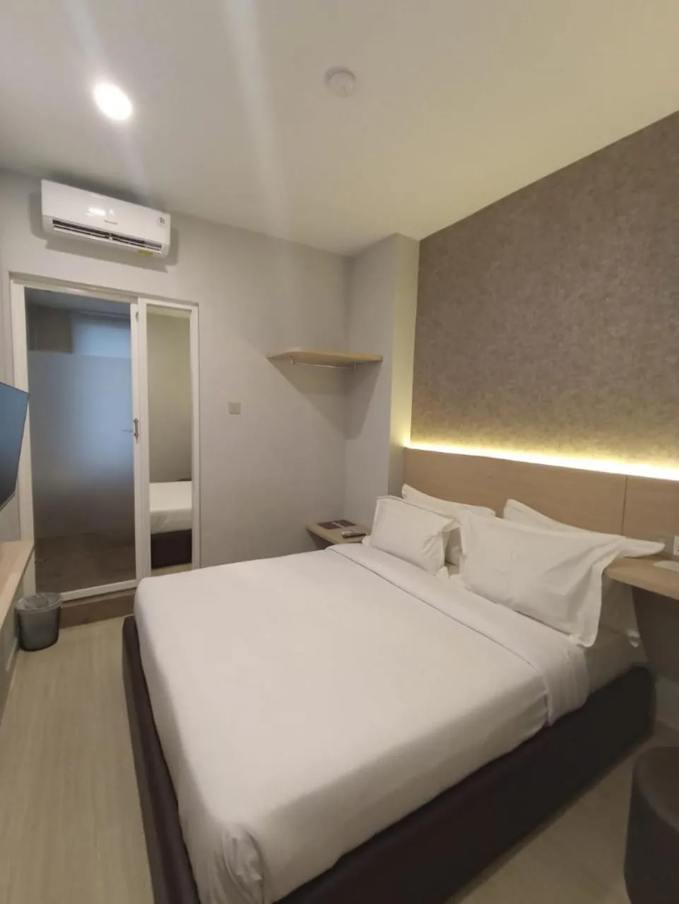 Superior Queen Room in Swasana Hotel Medan