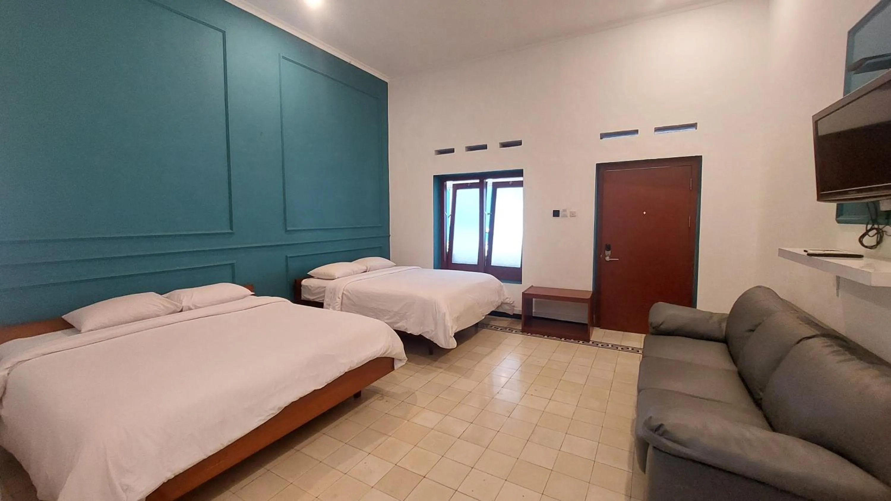 Family Room (4 Adults) in Riche Heritage Hotel