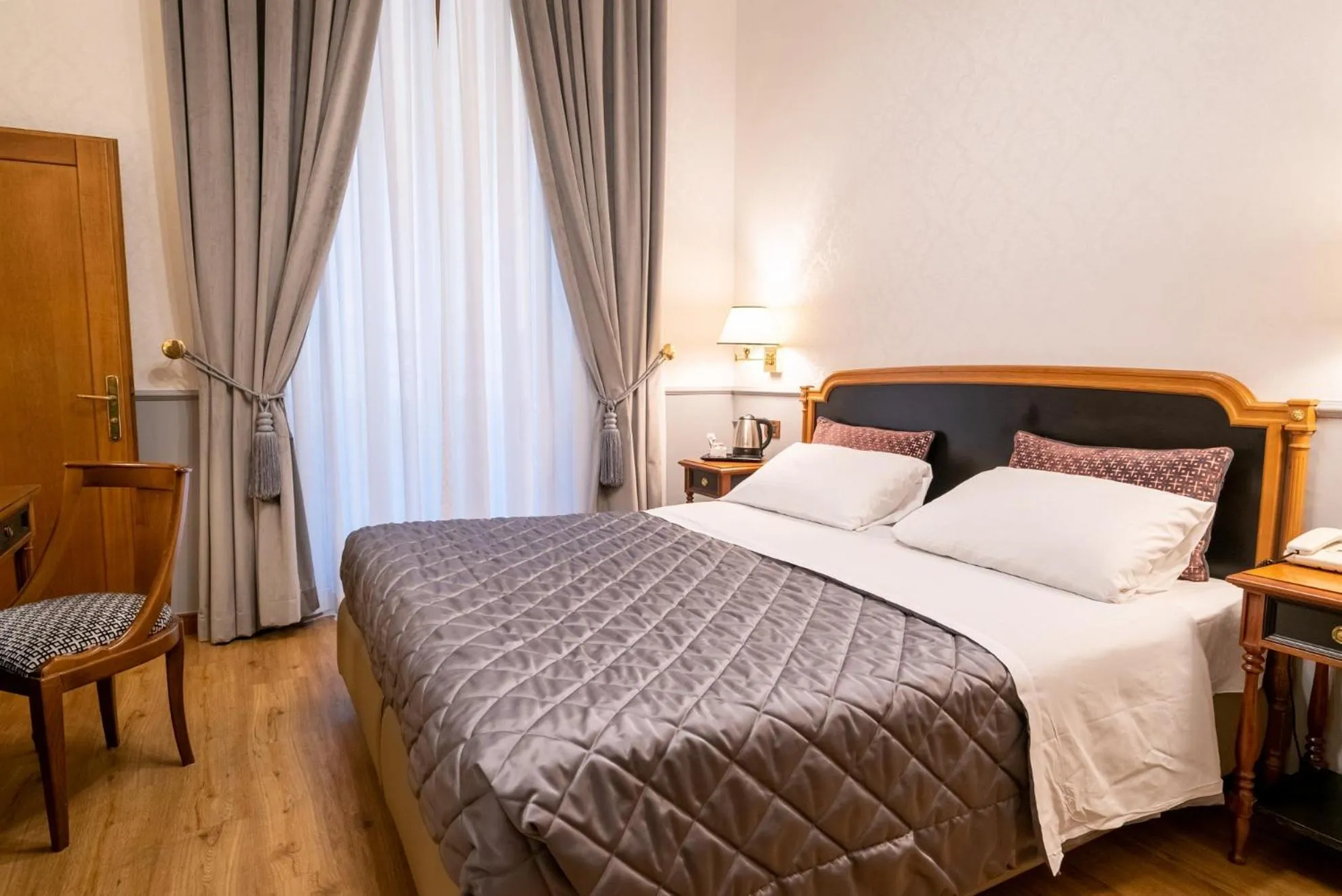 Double Room in Strozzi Palace Hotel